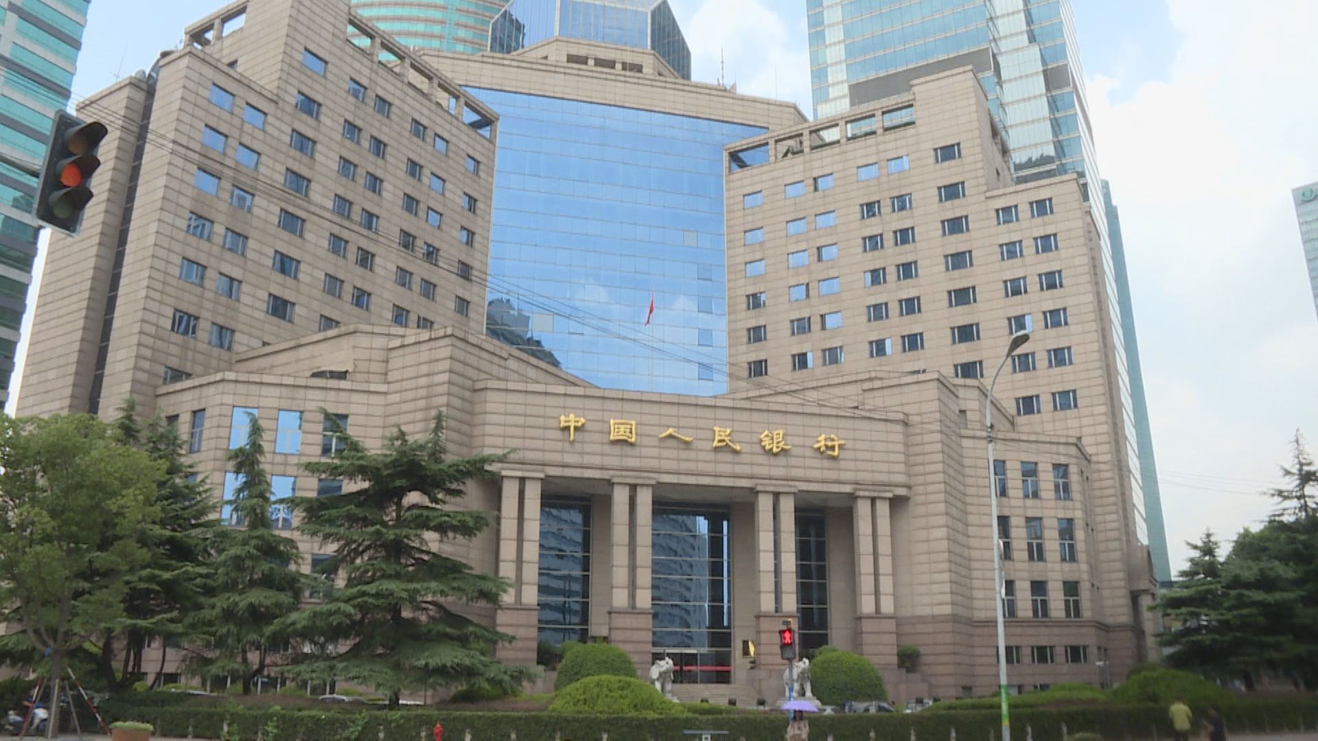 人行境外貸款設限 27行統一管理