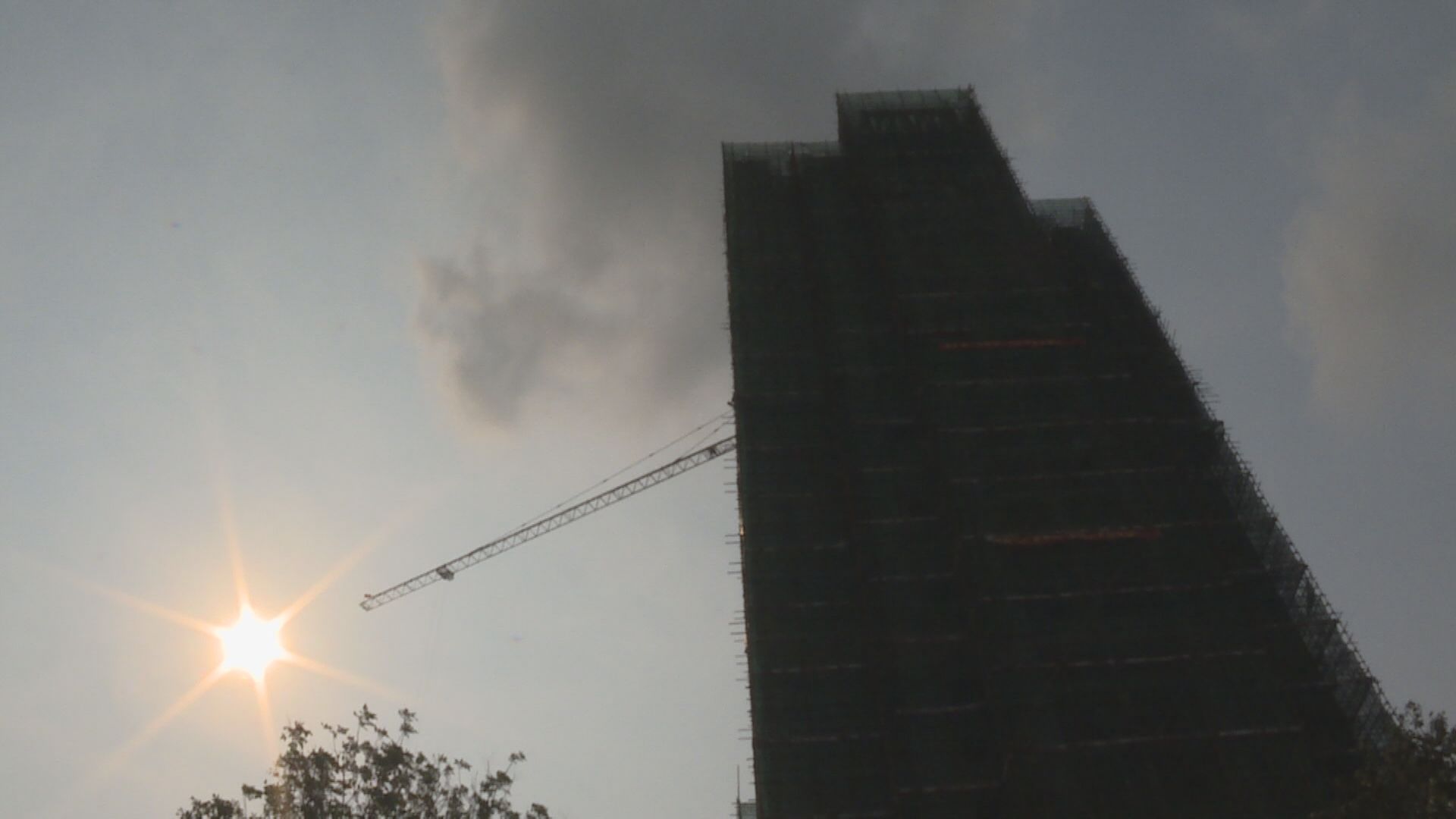 路透:內地擬放寬內房預售資金使用