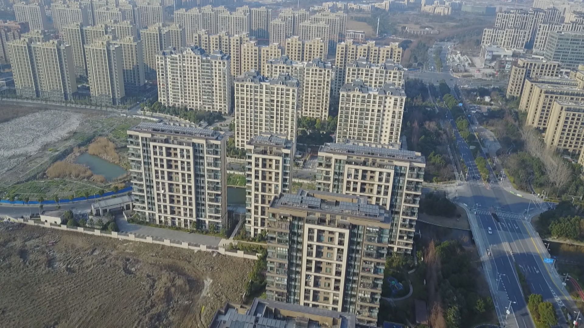 【涉12家內房】傳人行召金融機構開會傾房企併購業務紓困