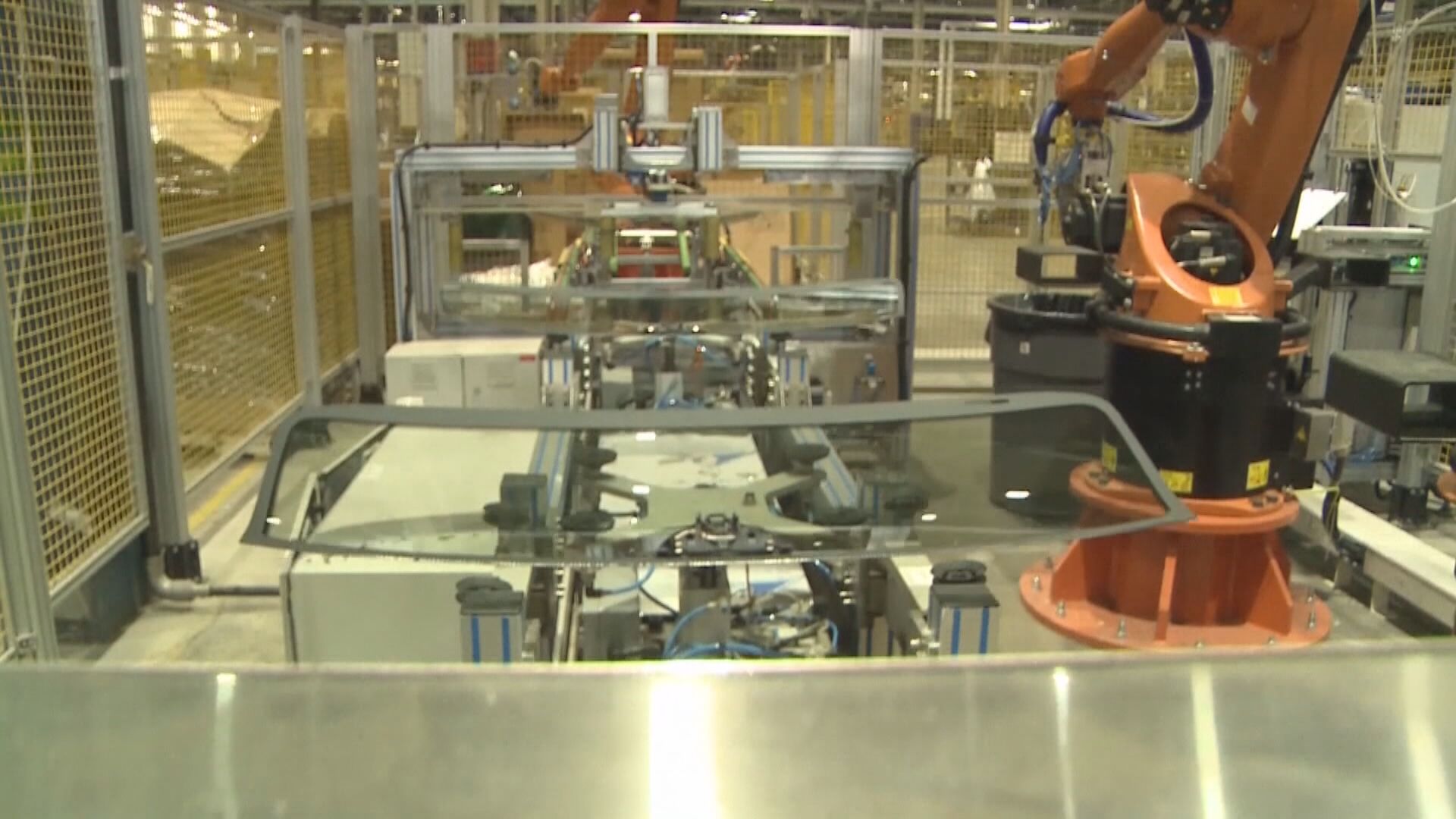 蔓延至電子煙玻璃化肥 分析:企業營運空間收窄