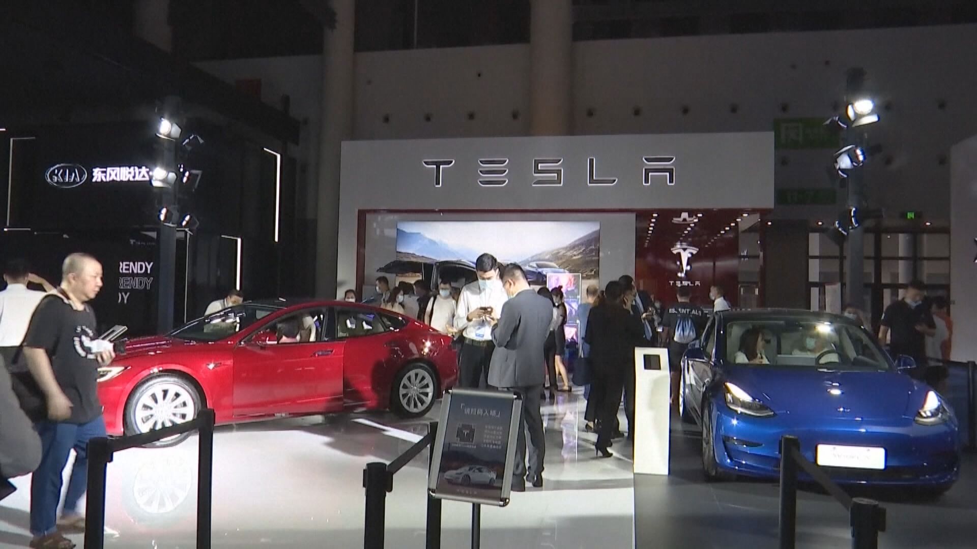 【鏡頭「出事」？】路透:Tesla禁泊京滬部分政府大樓