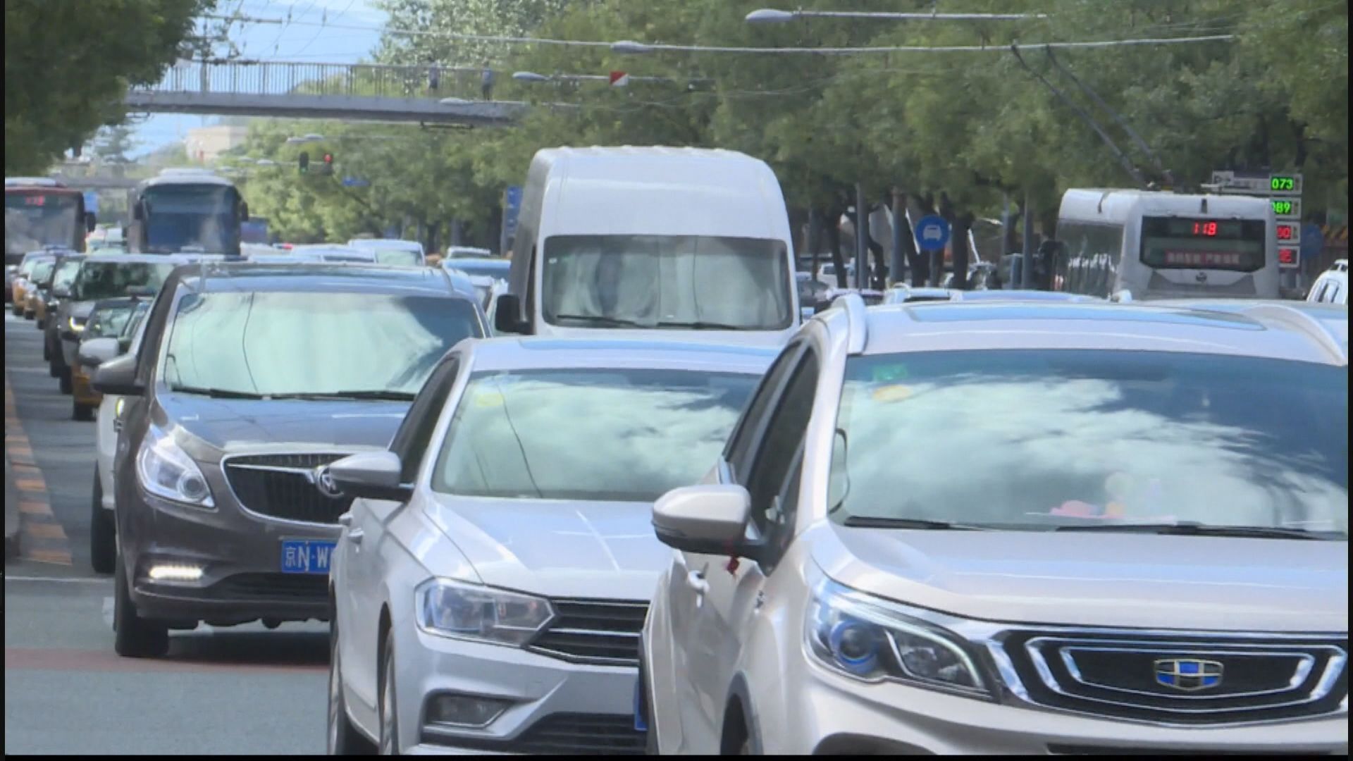 【料行業復甦放慢】標普照上調內地新能源車銷售預測