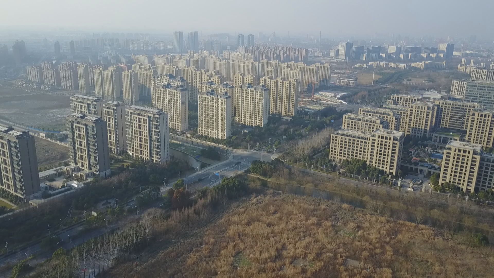 【內房危機】興業銀行擬發百億房產併購主題債