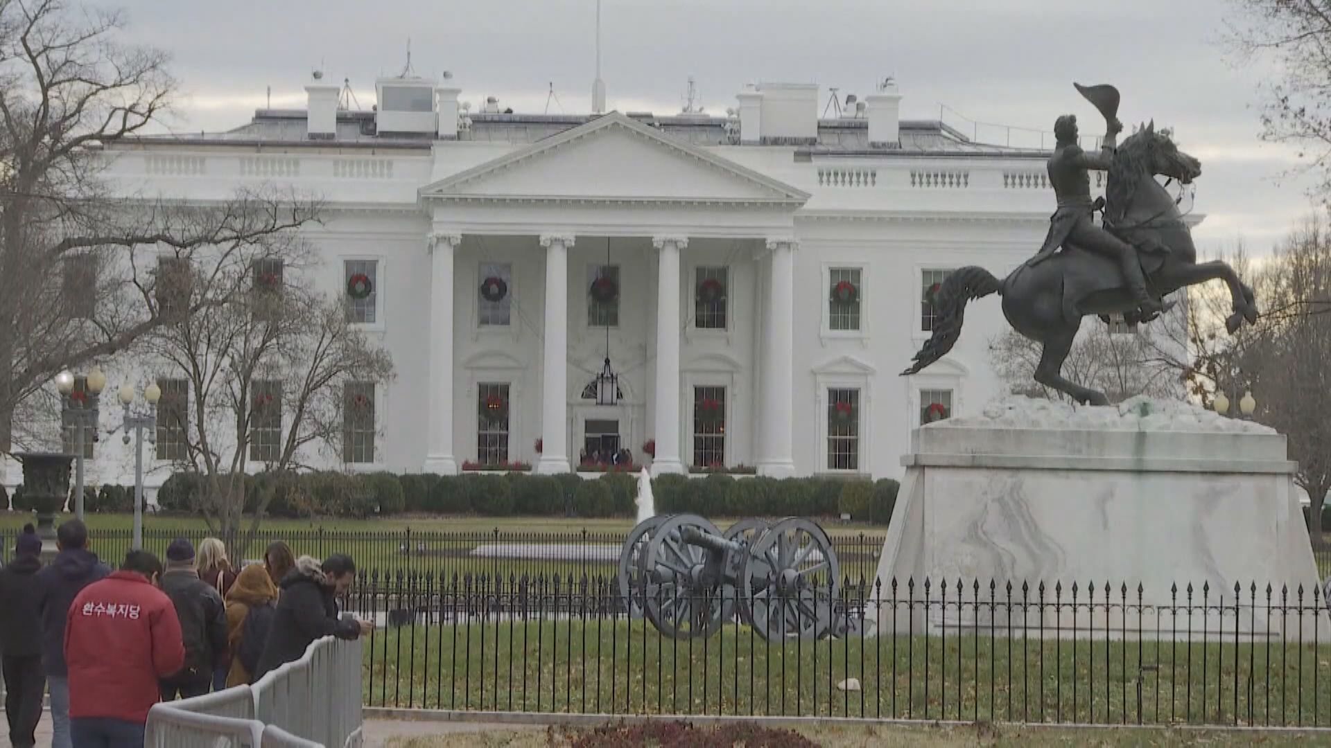 特朗普封殺支付寶、QQ錢包等8款中國Apps