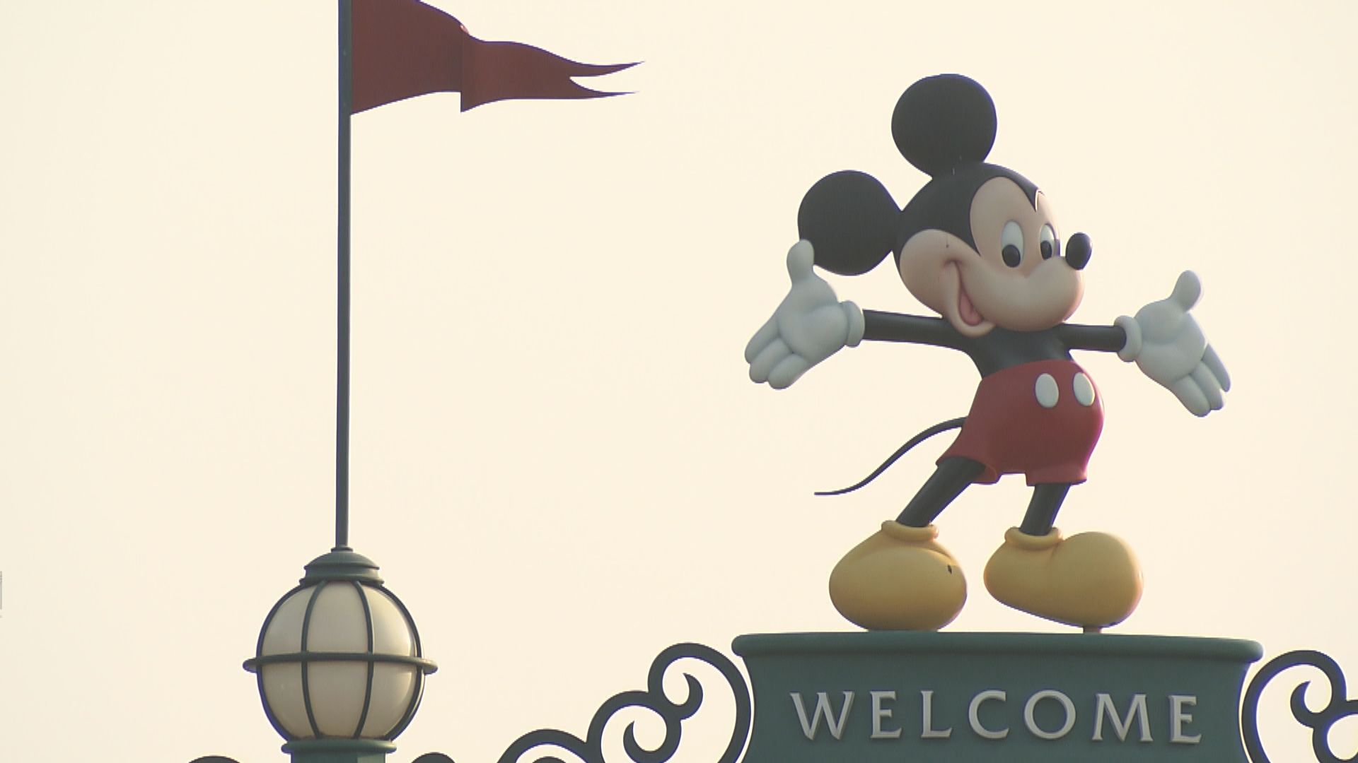 【疫情影響】港滬迪士尼或損失逾13億元 Nike停分店