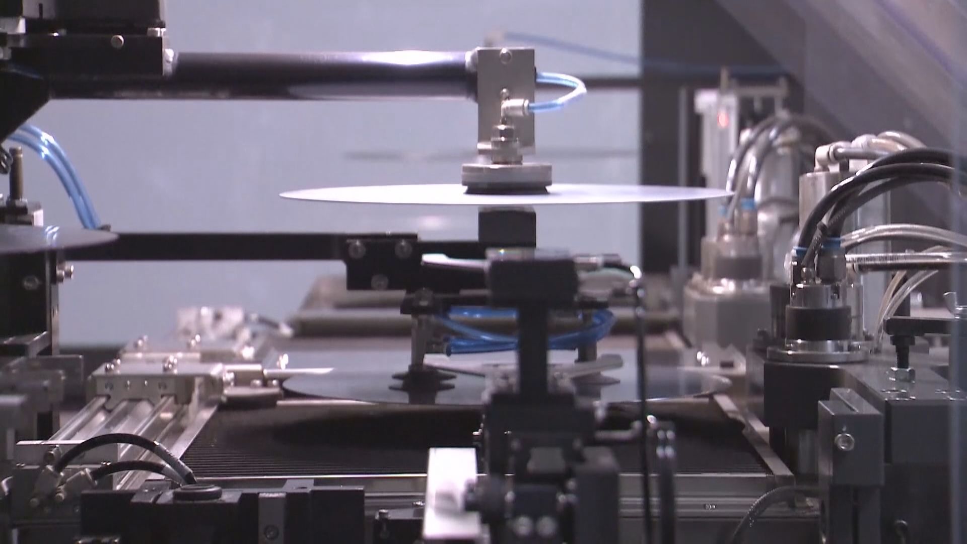 【科技戰】荷蘭擬限制晶片技術及製造晶片設備出口