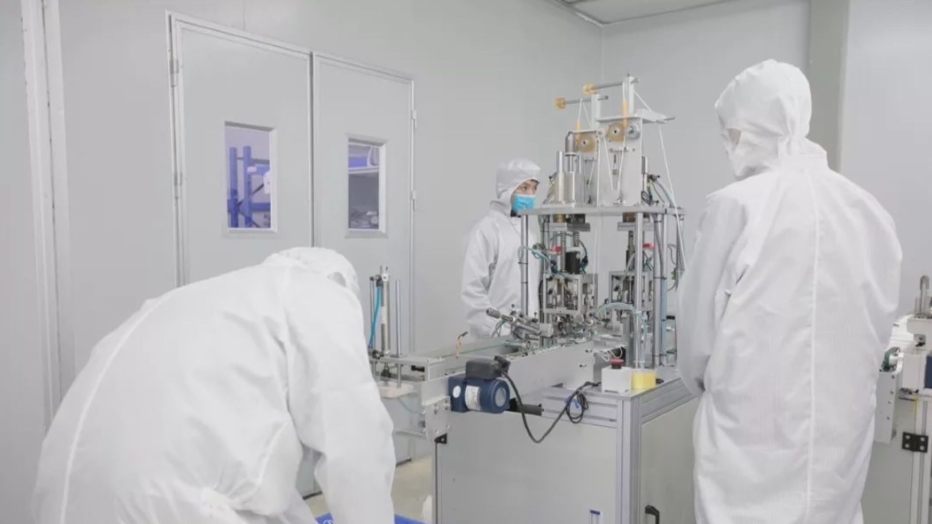 【鴻海出手】自行生產口罩 冀月底日產200萬個