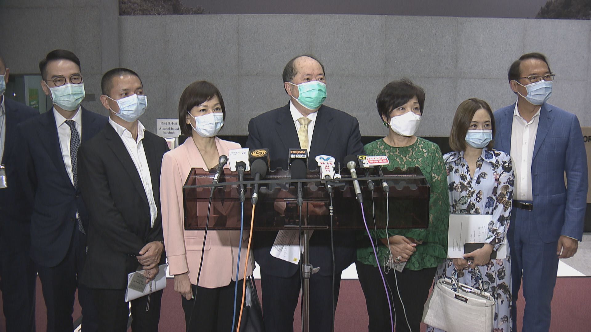 張華峰促請政府協助 改善證券業經營環境