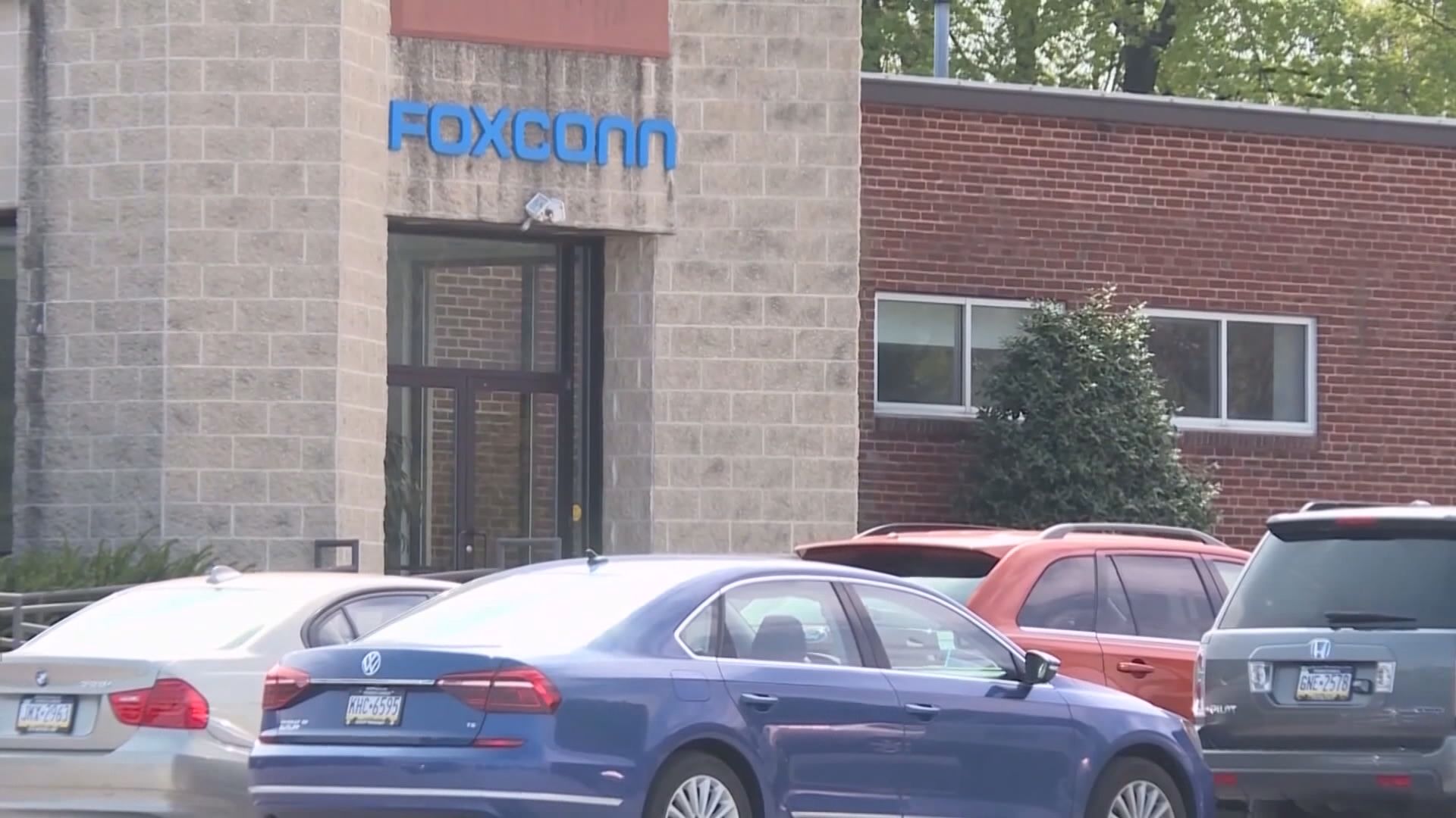 【調整目標】傳富士康擬在美裁逾百員工