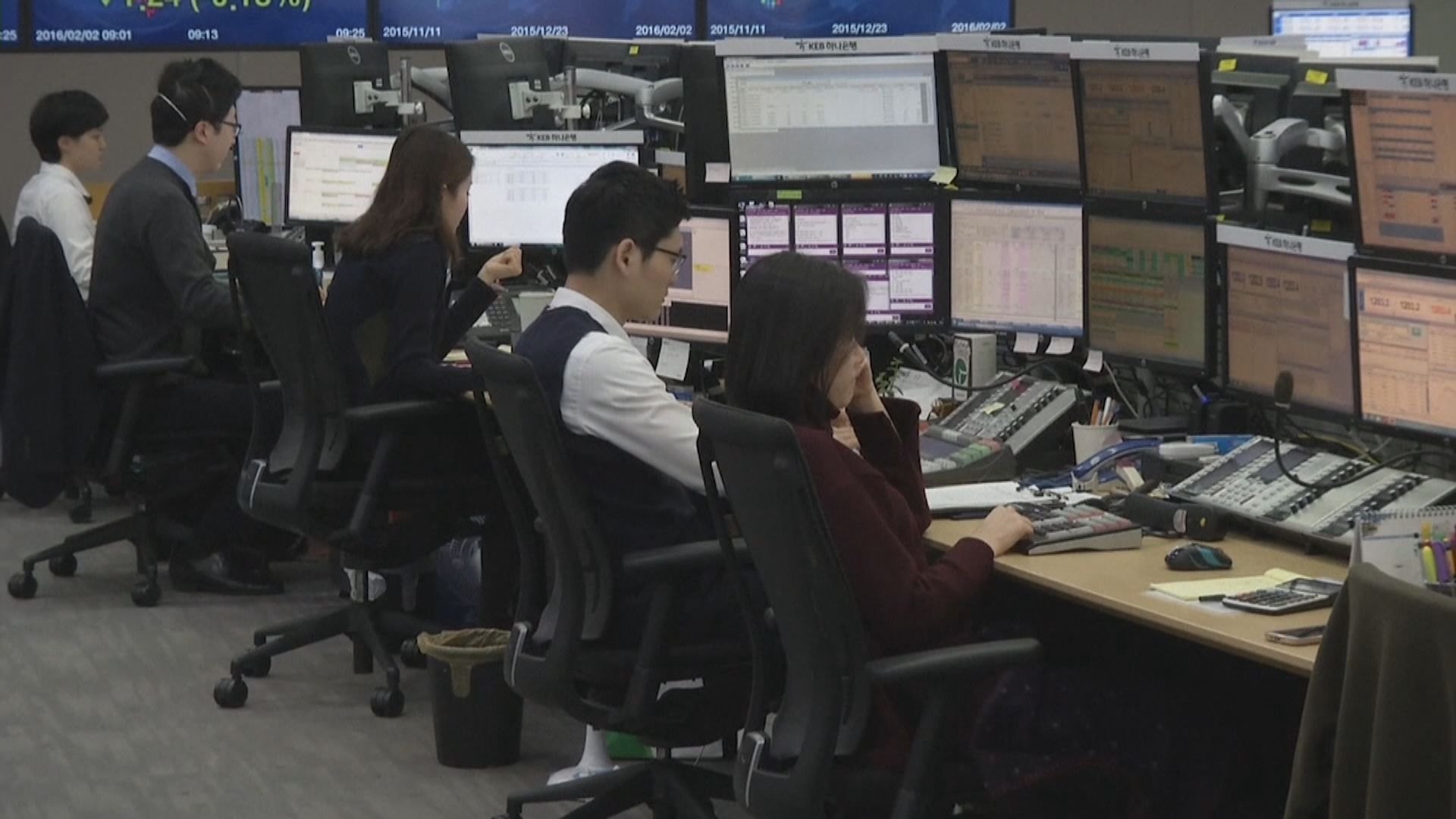 國際金價創新高後回落