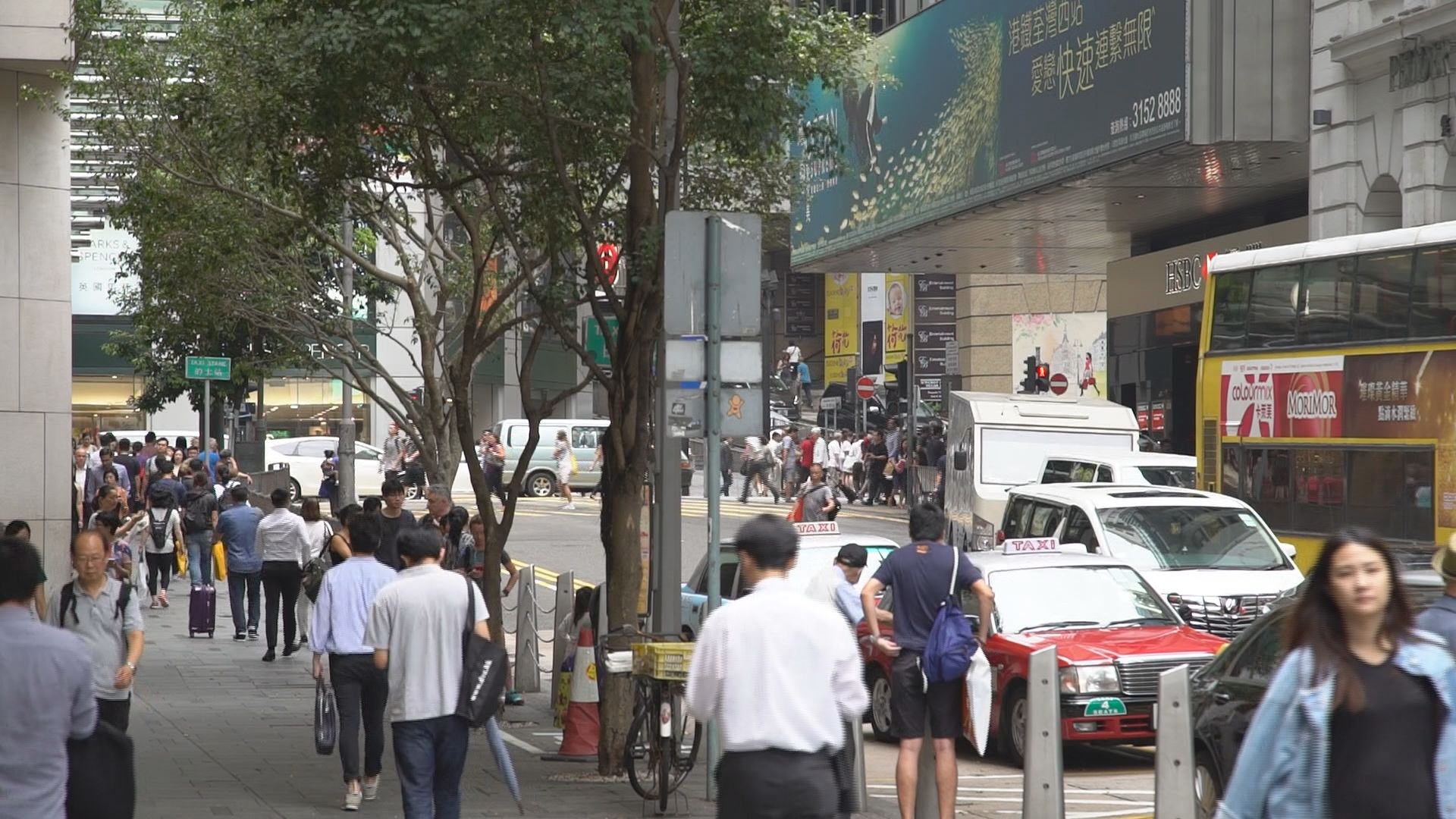 【私企難捱】港PMI續收縮　兩年半最差