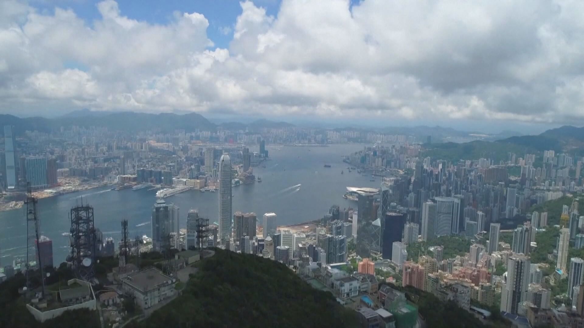 【金融峰會】彭博:港府或允許與會確診者坐私人機離港