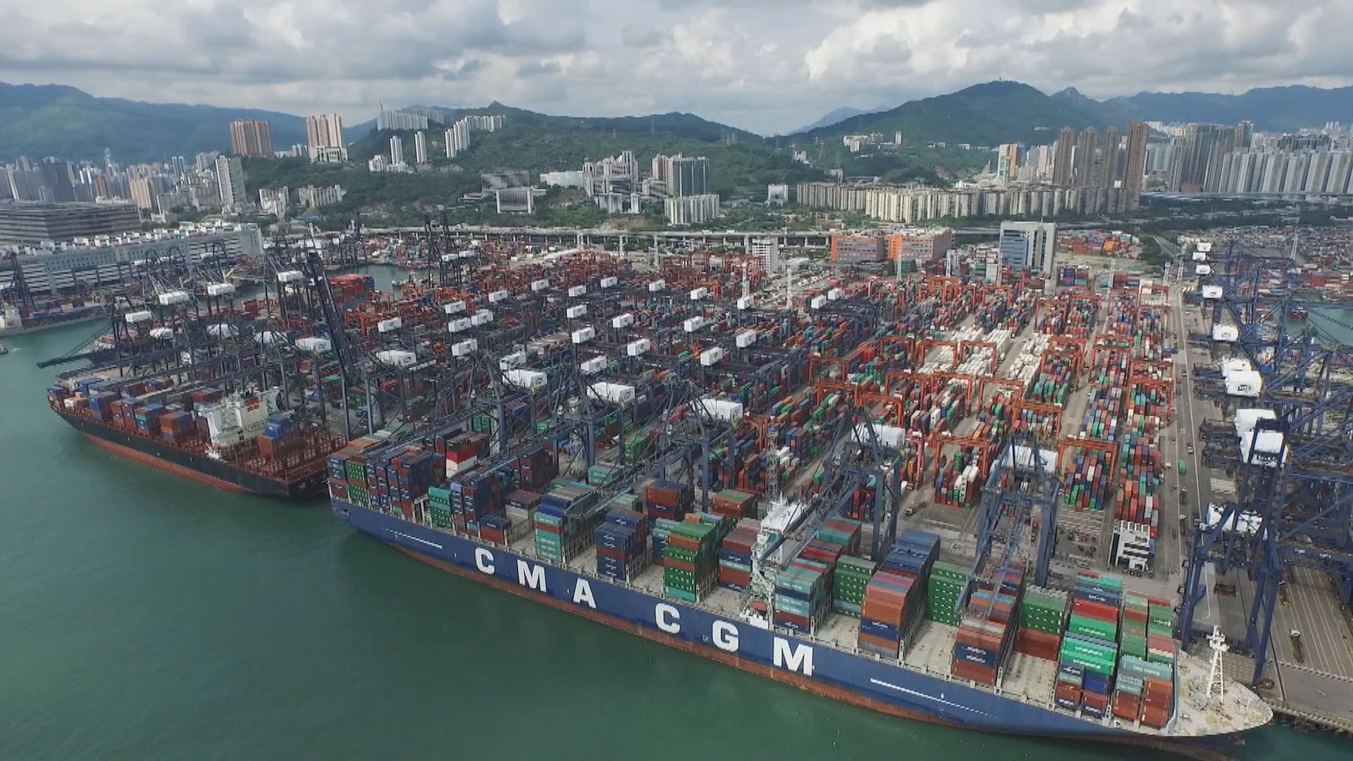 本港上月出口及進口跌幅均擴大