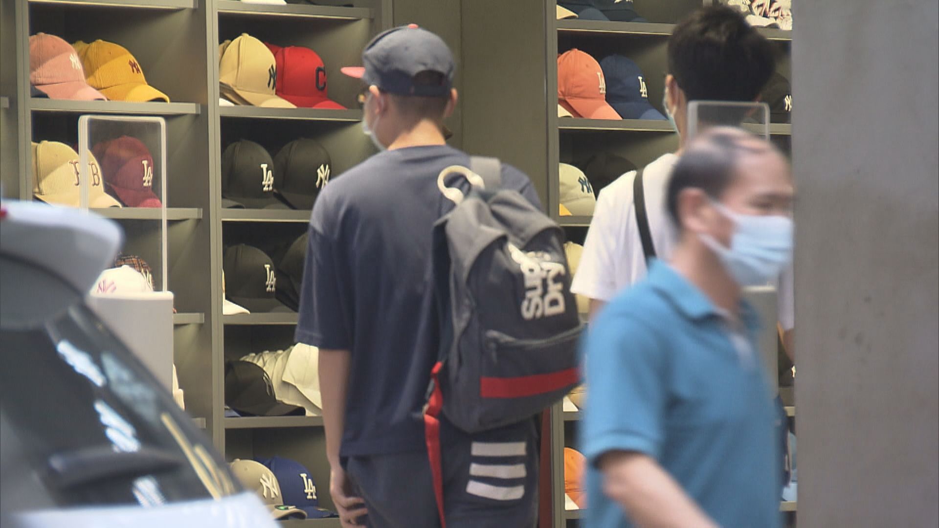 【本港經濟】消費及旅遊行業失業率跌至5.2%