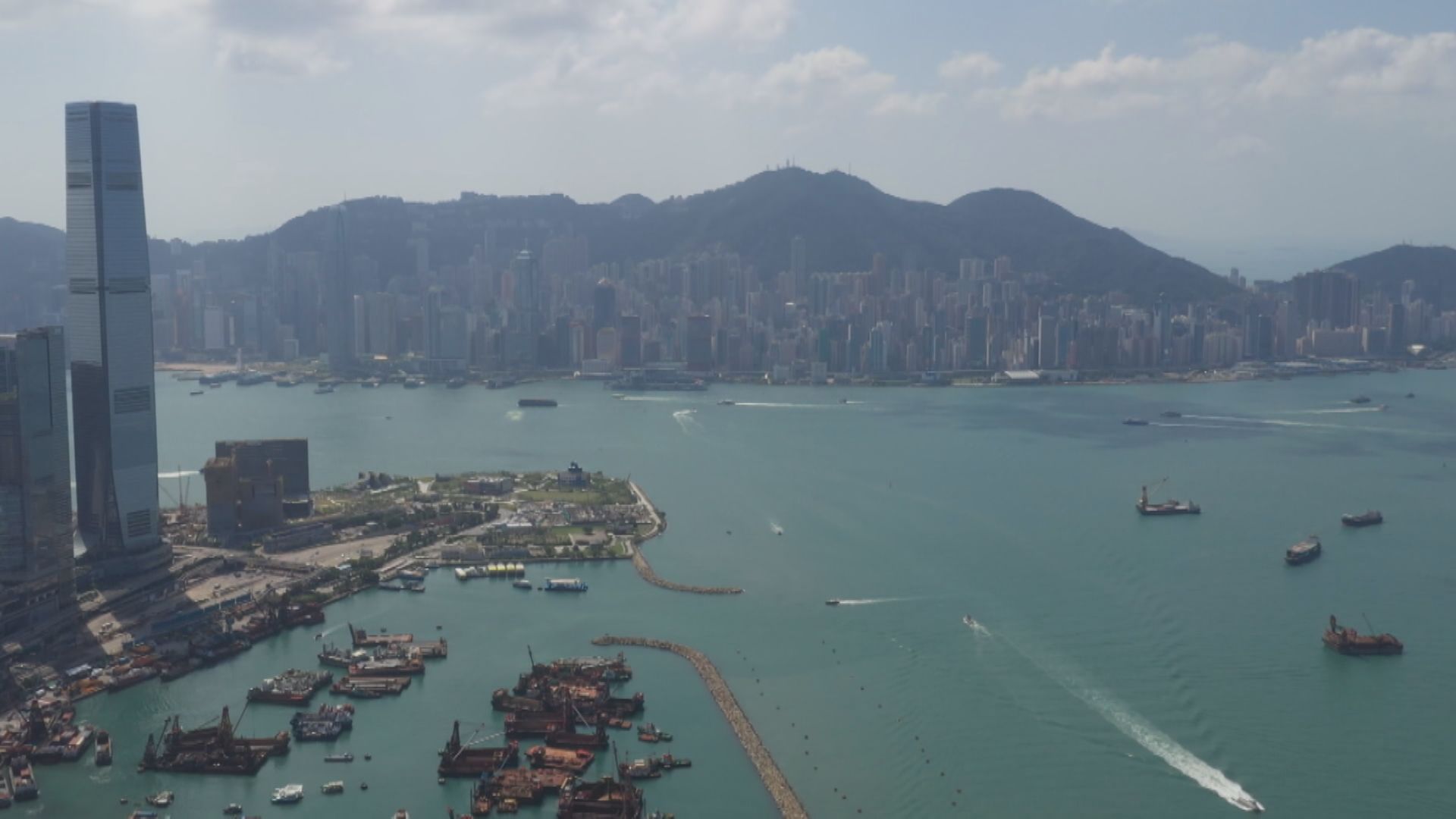 穆迪料港經濟今年增長5%