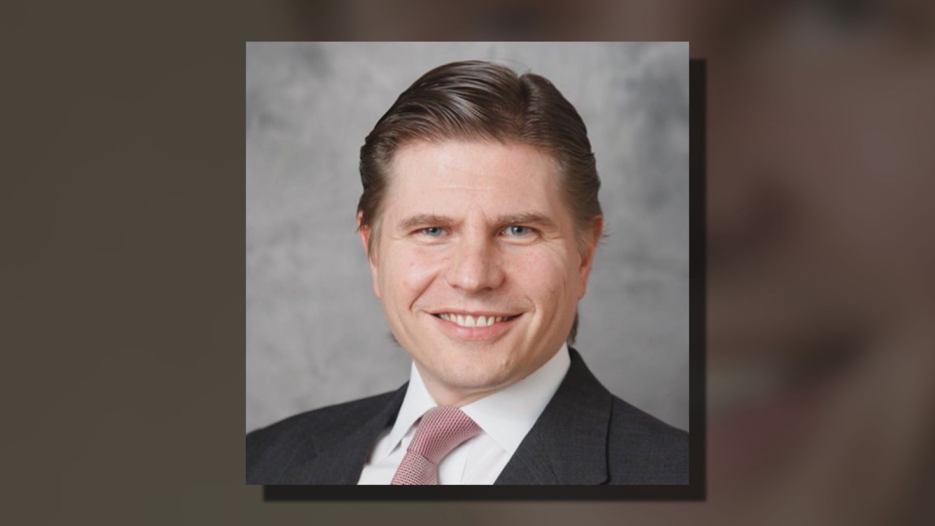 彭博:港交所落實摩通歐冠昇任CEO