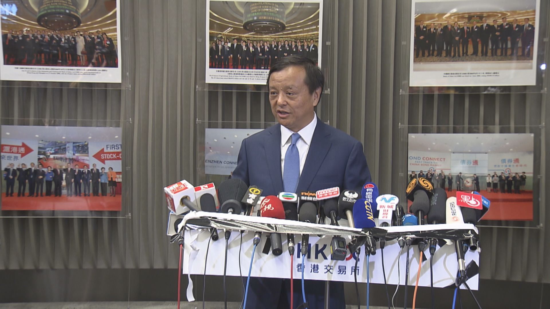 港交所李小加明年約滿後不再續約