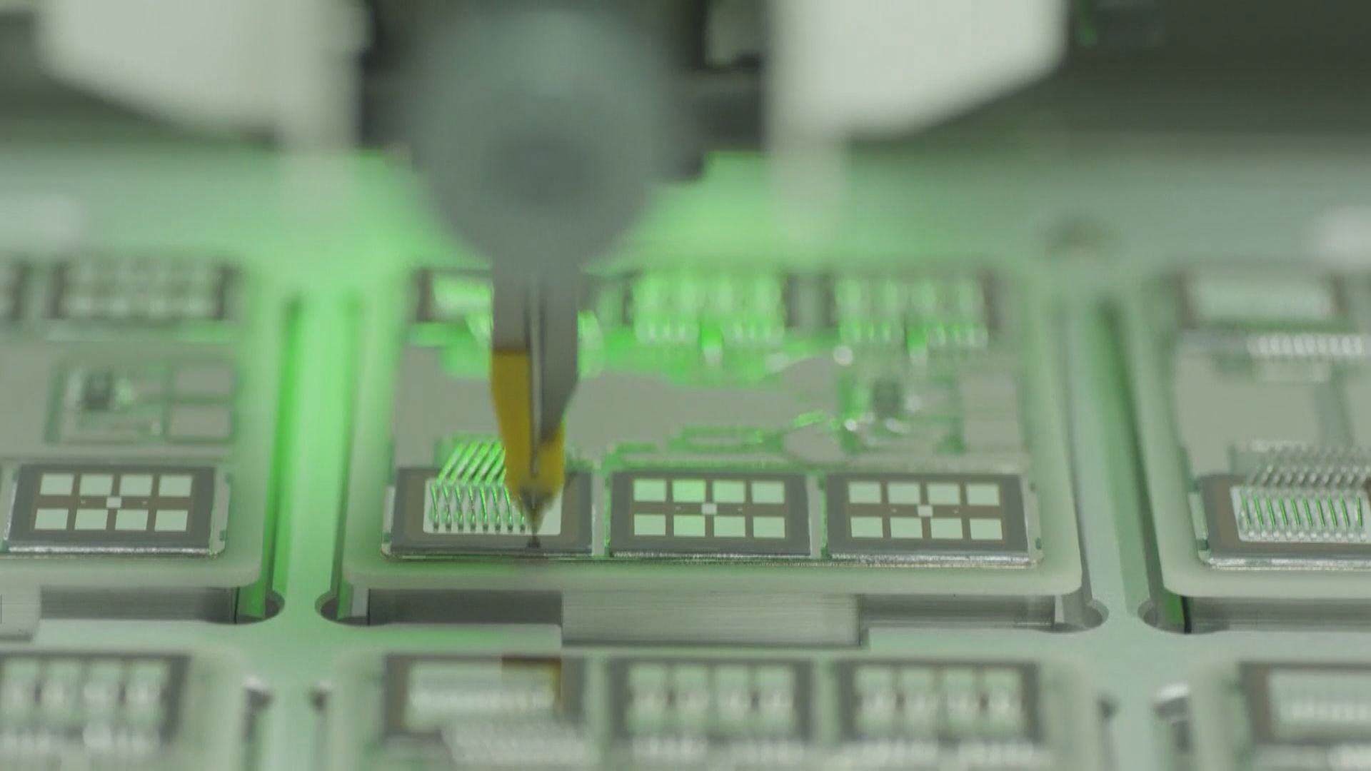 【疫情持續】若工廠繼續停工 iPhone出貨搞唔掂