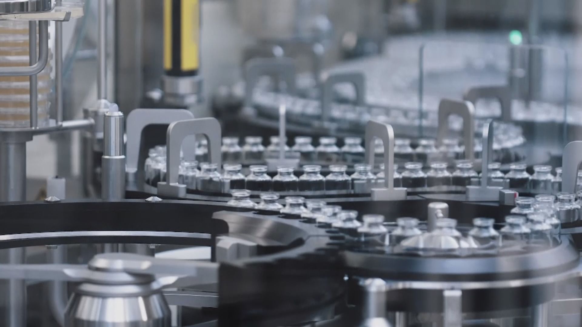 新股弘陽服務及海普瑞藥業認購反應理想