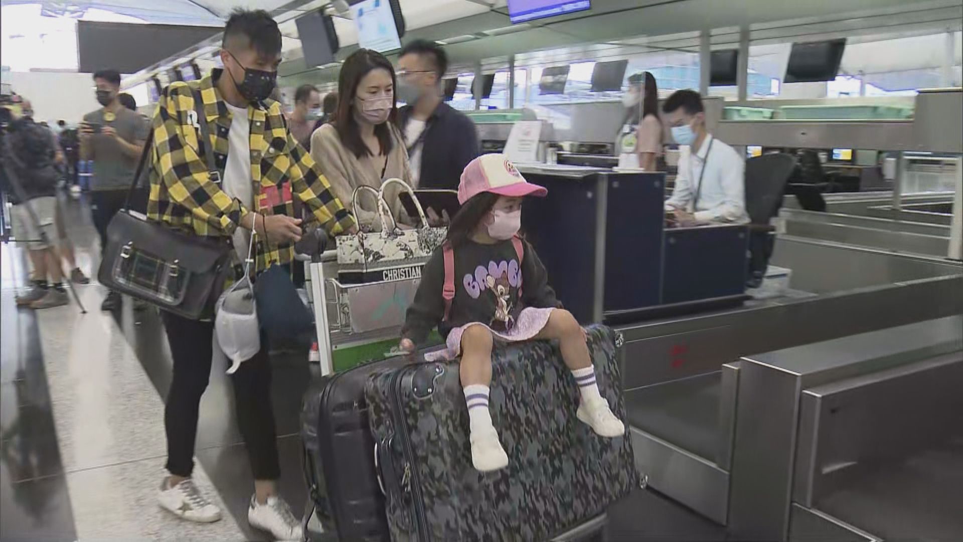 【日本自由行】坐福岡頭班機去食魚生  一家大小去大阪勁興奮