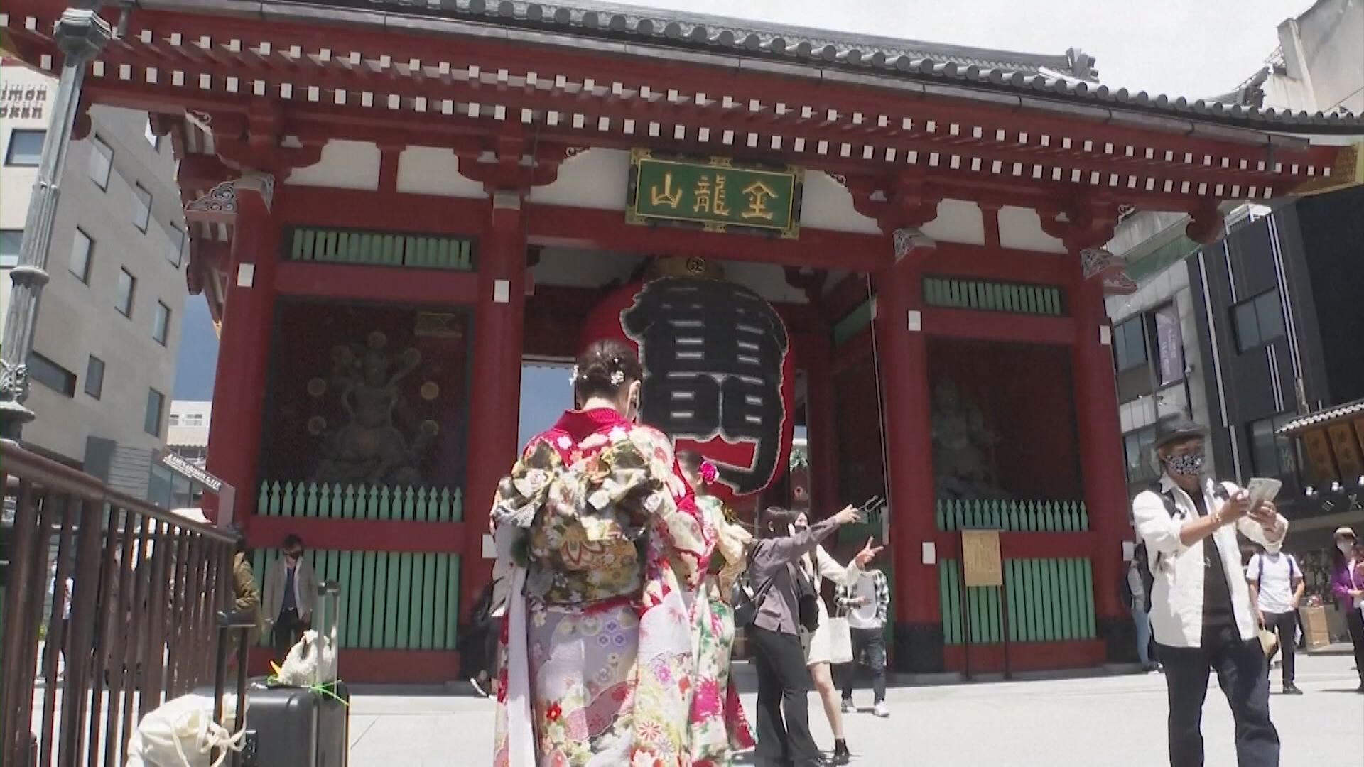 【回鄉注意】日本入境旅客增至5萬 要跟「半自由行團」