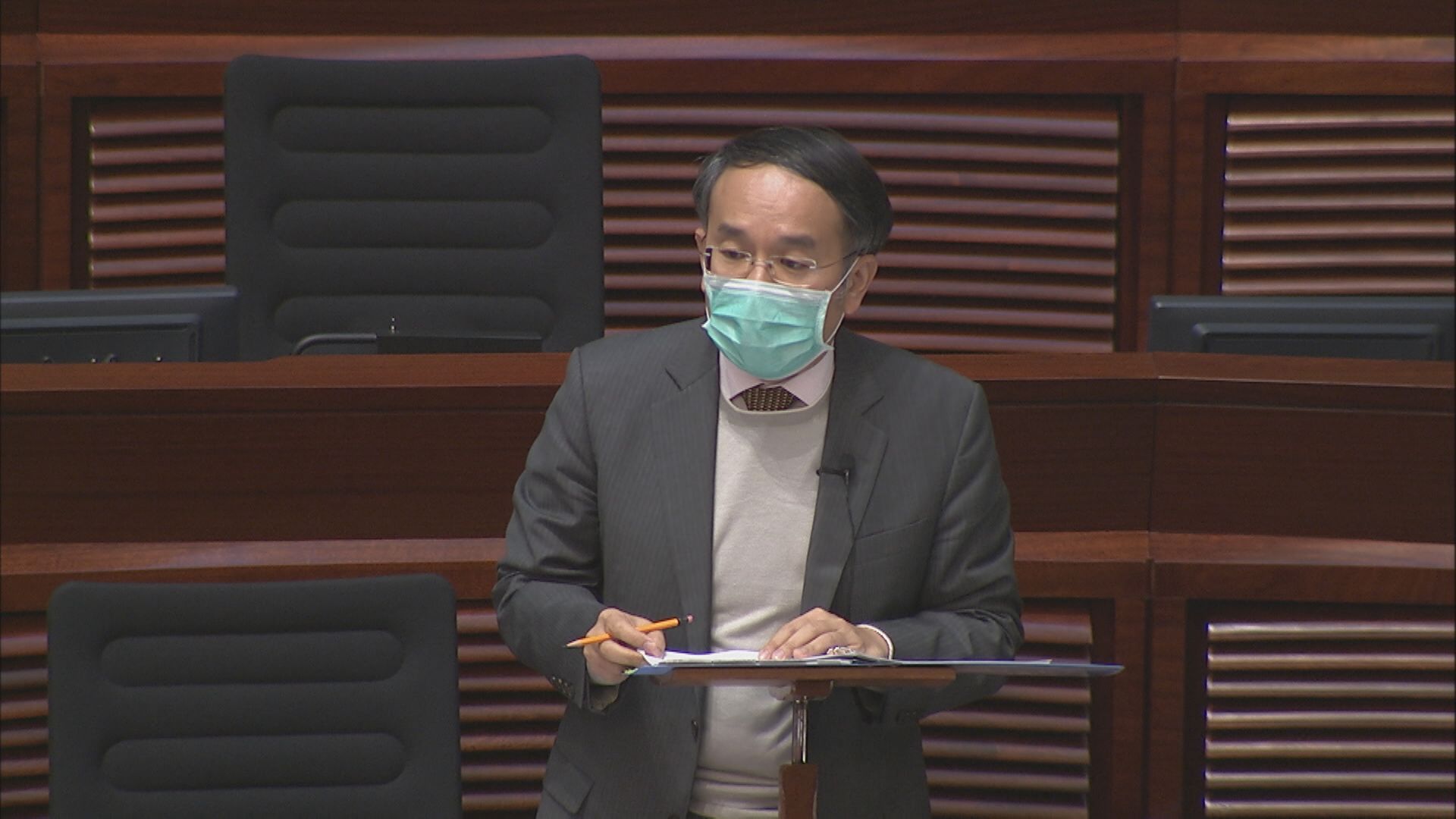 財庫局許正宇：目前港上市機制未見問題