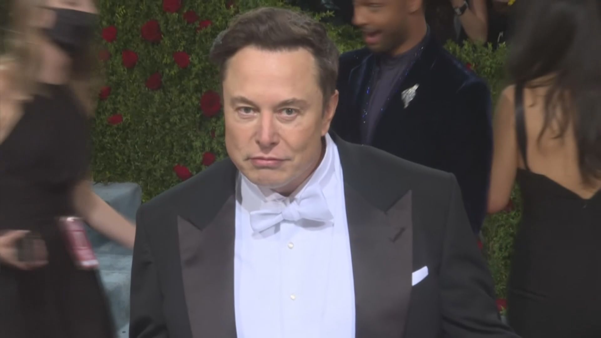 【安全審查】彭博:美國考慮對馬斯克業務交易進行國安審查