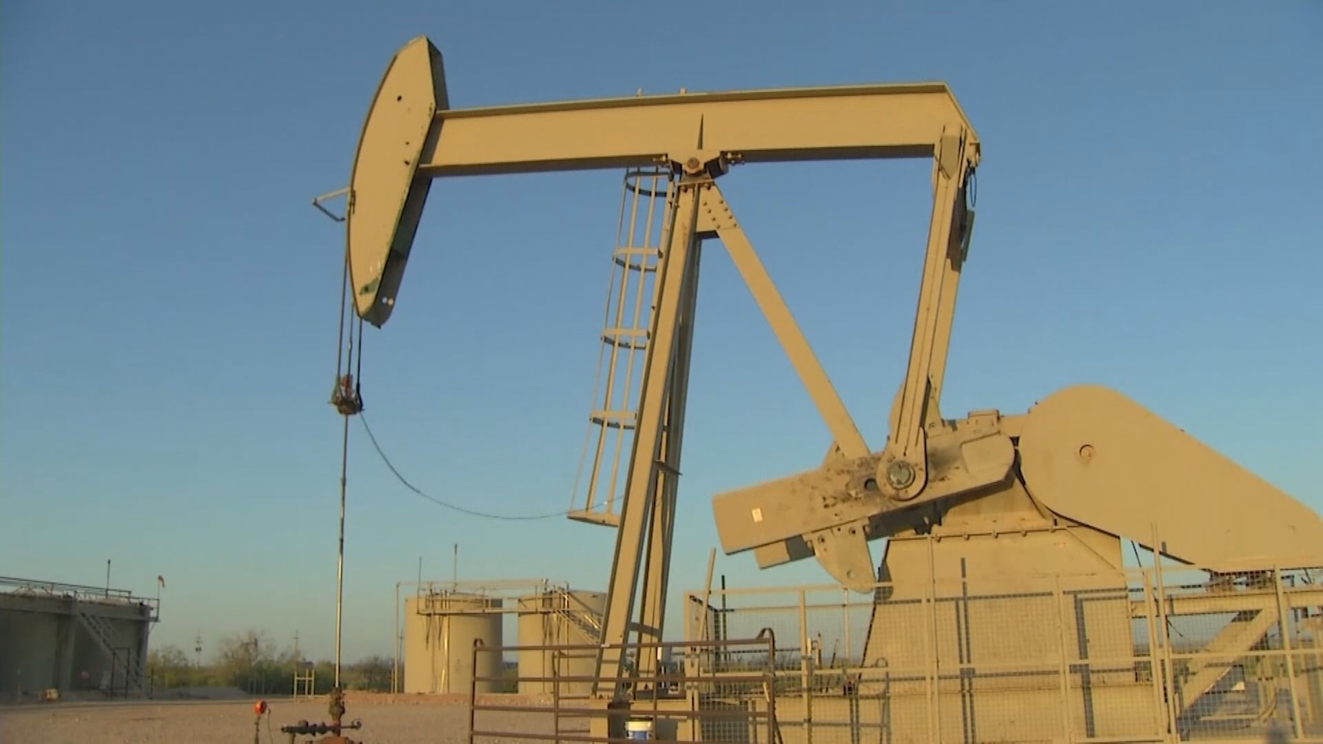 【遏抑油價？】美國等釋放油儲備 高盛：釋放量微不足道