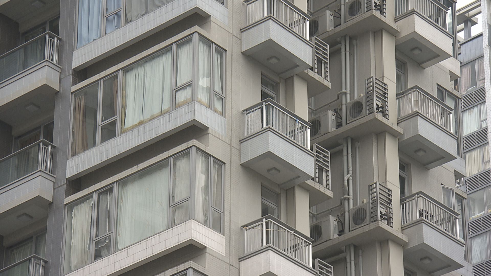 【轉軚睇淡】英皇：樓價或大跌30%