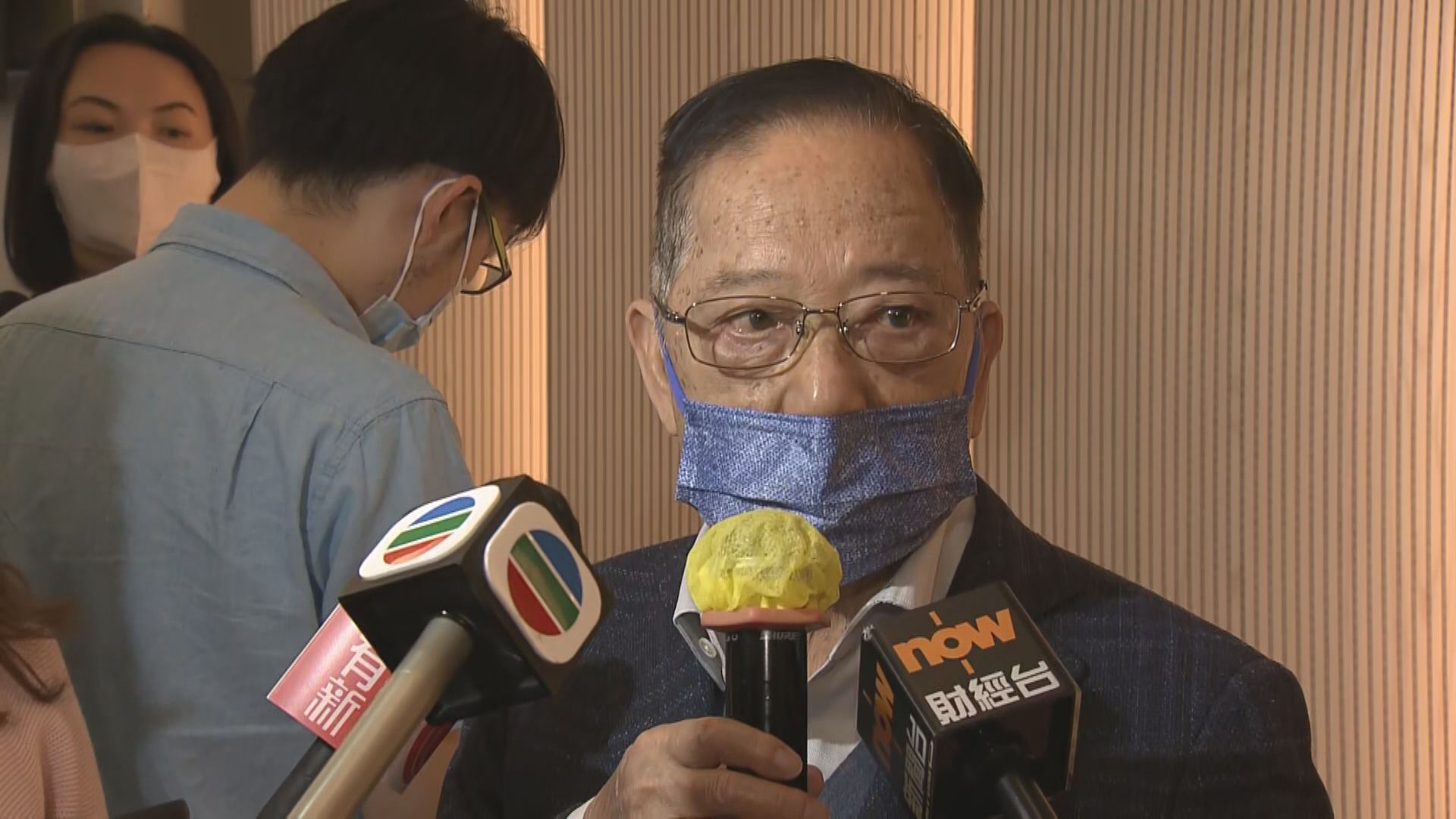 梁志堅:消費券刺激作用唔大