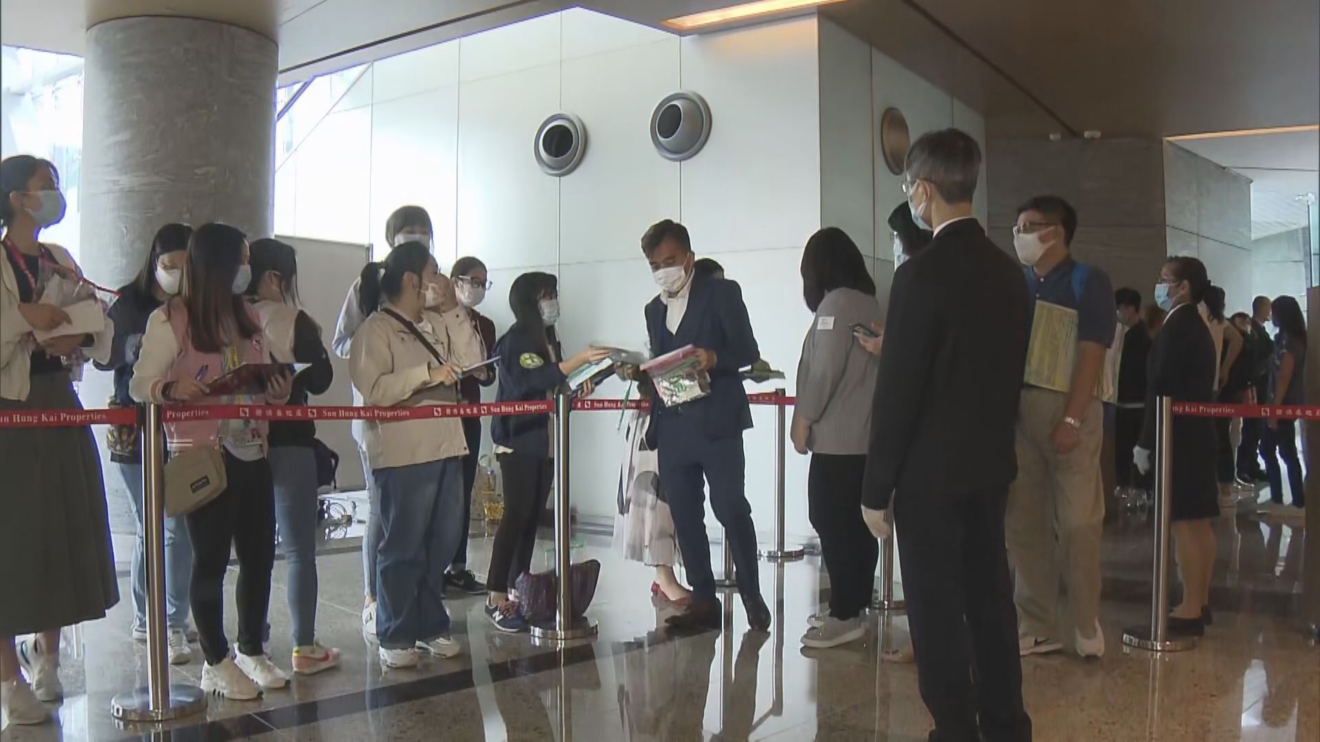 【施政報告】券商普遍指施政難刺激樓市 料私樓交投低迷