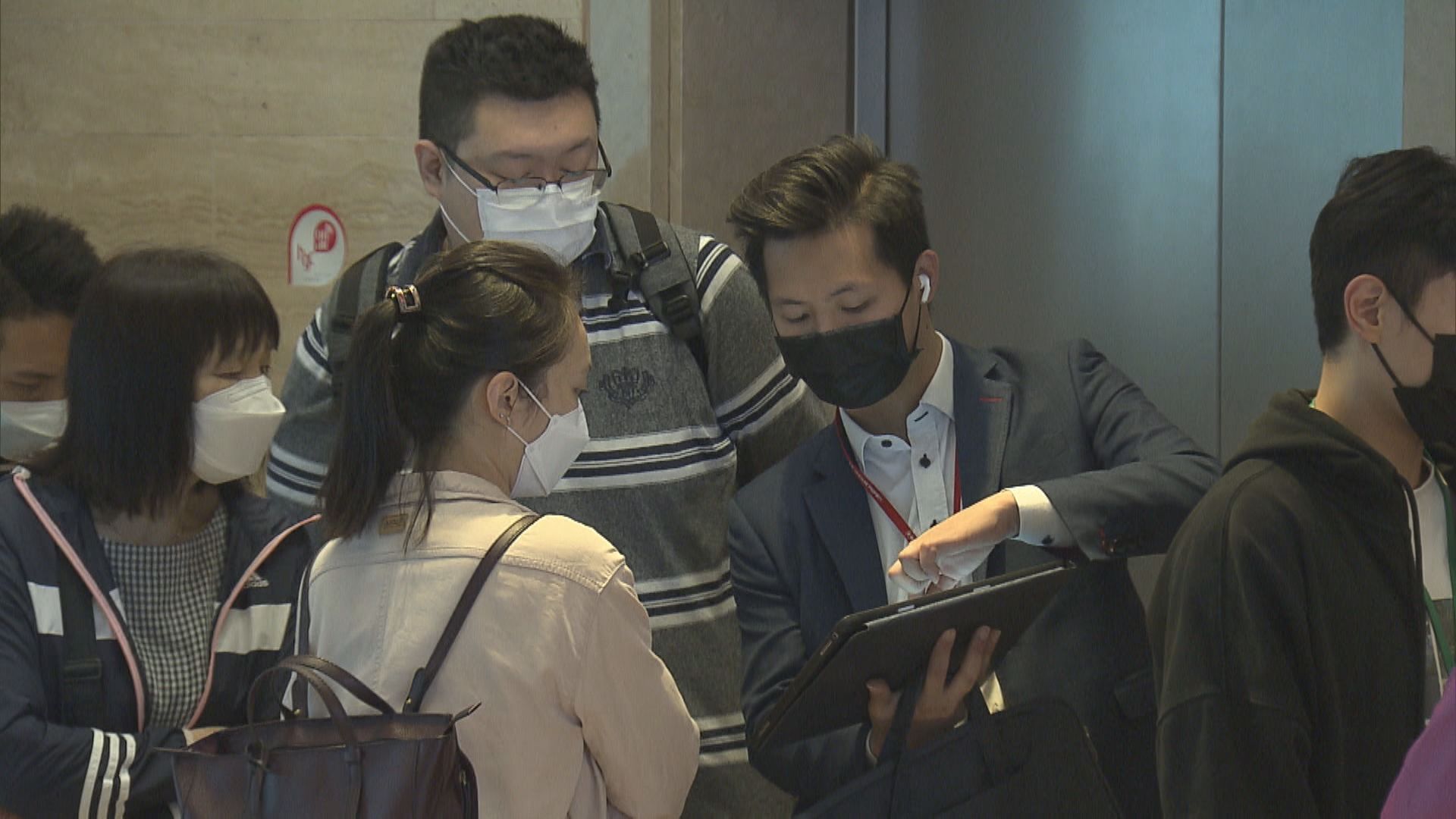 周末新盤交投向好 全月約2600宗成交