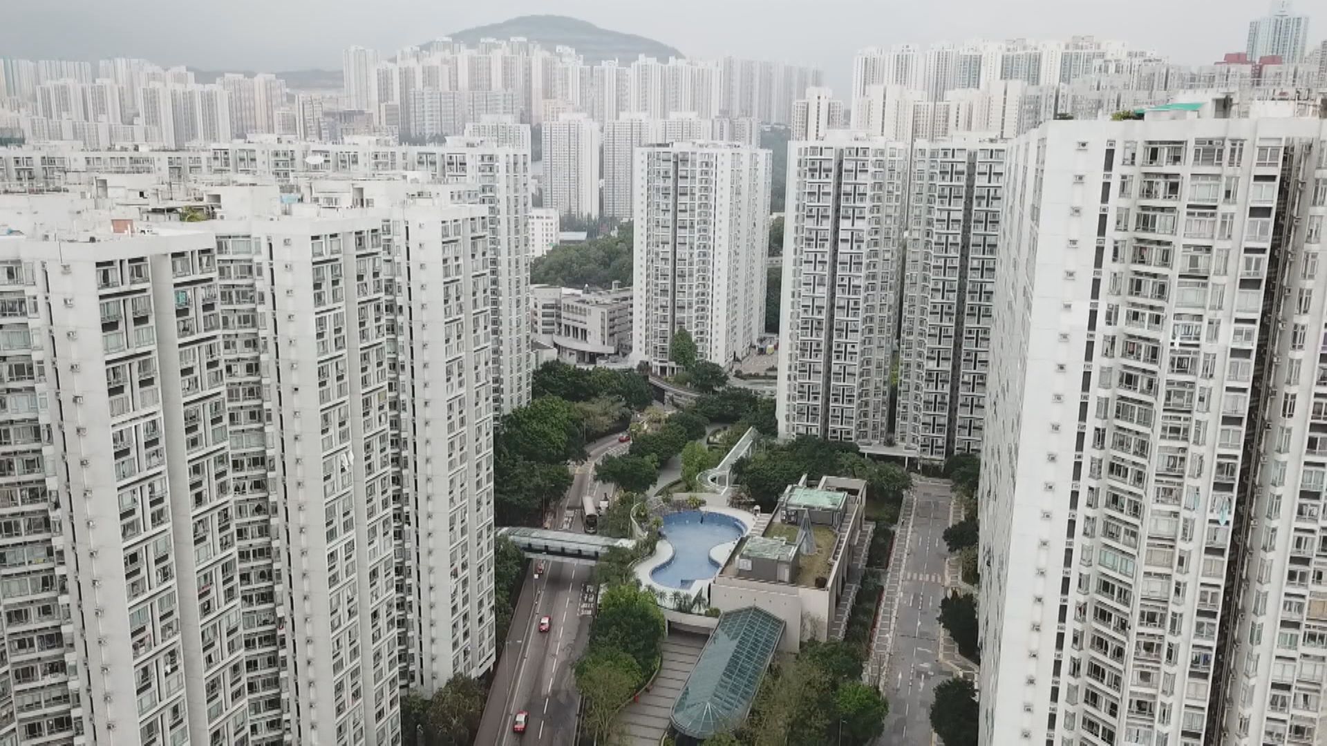 受制經濟失業！本港樓價料平穩  難大升