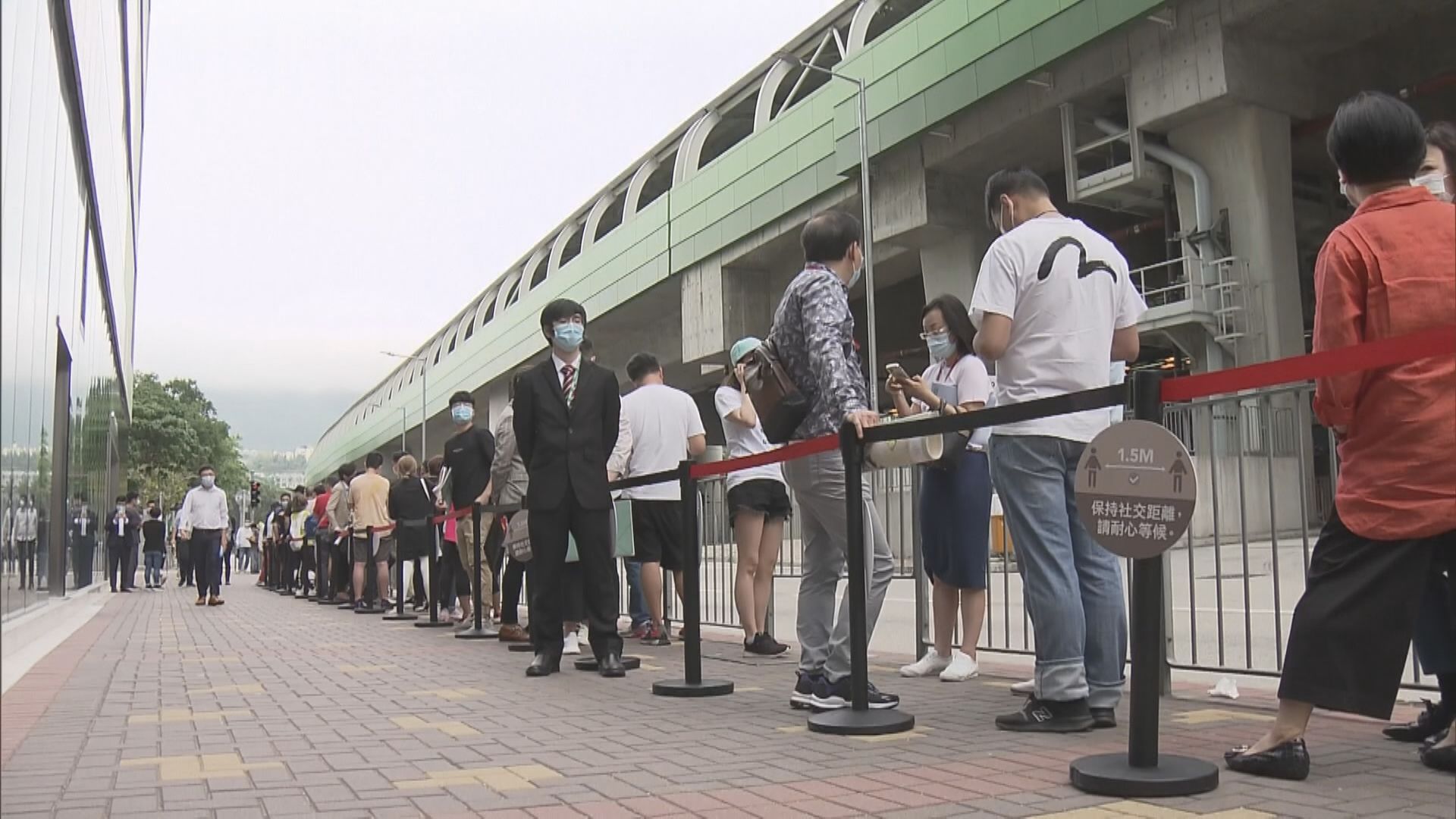 黃竹坑站晉環速收逾2000票  周末賣