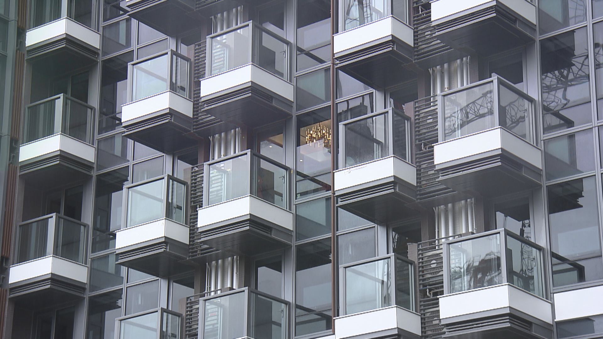 二手樓市交投增加 惟部分業主憂慮大幅減價