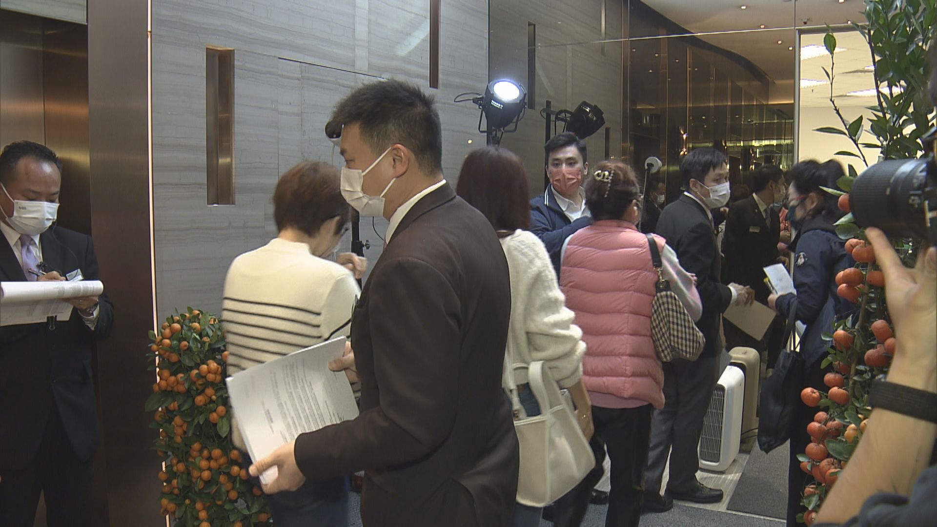 【周末樓市】新盤「免疫」 兩日約190宗買賣