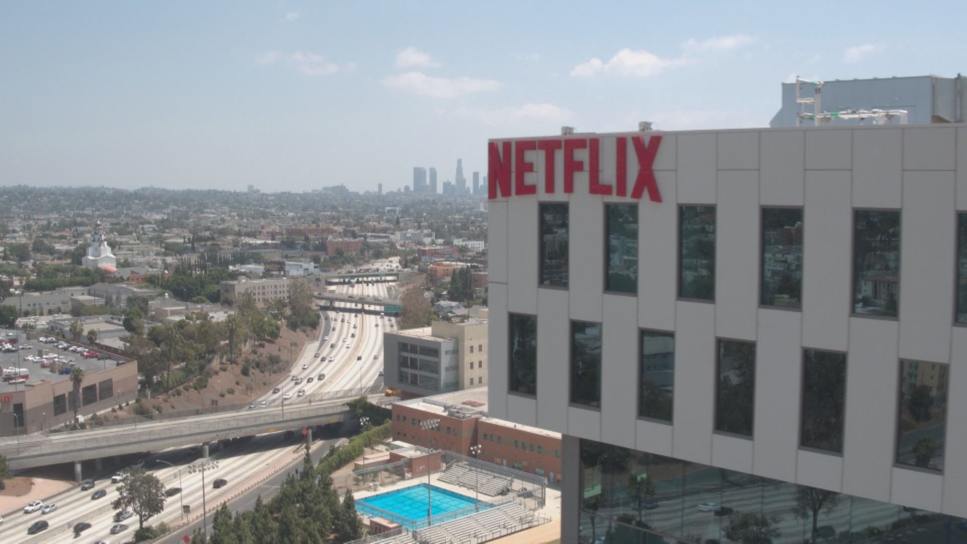 【盤後瀉兩成】Netflix料今季用戶增長放緩