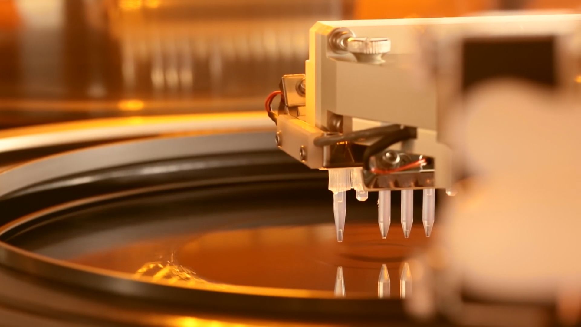 【遊說首相】傳美國阻撓荷蘭向中國企業售技術