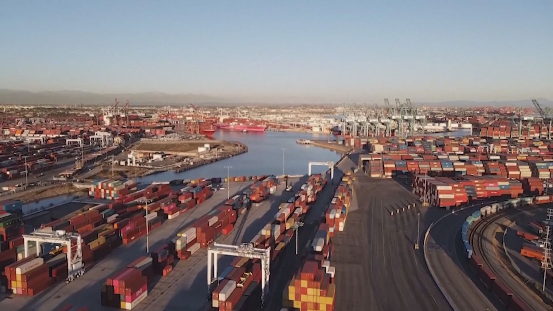 【圍堵策略】美對華晶片禁令擬升級  游說盟友加入封殺