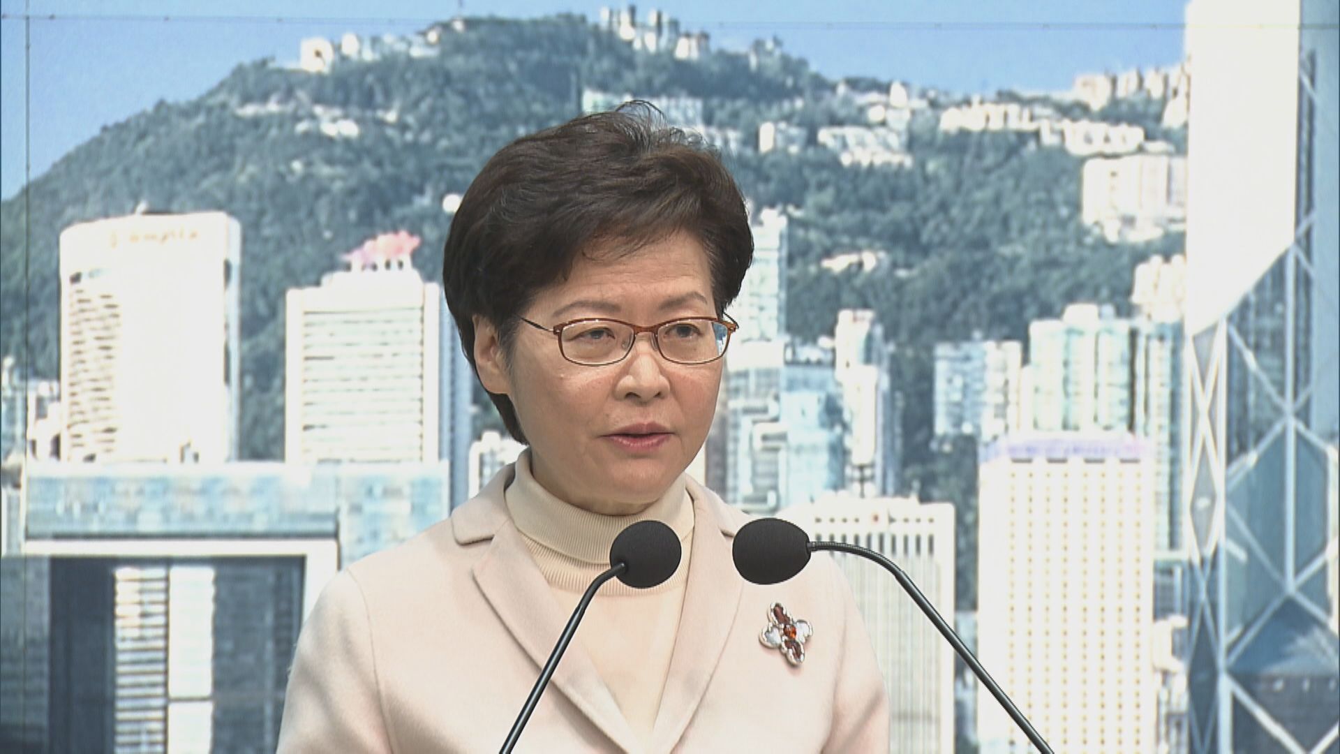 【疫苗氣泡】林鄭:「2‧24」起擴至學校等 暫不停課