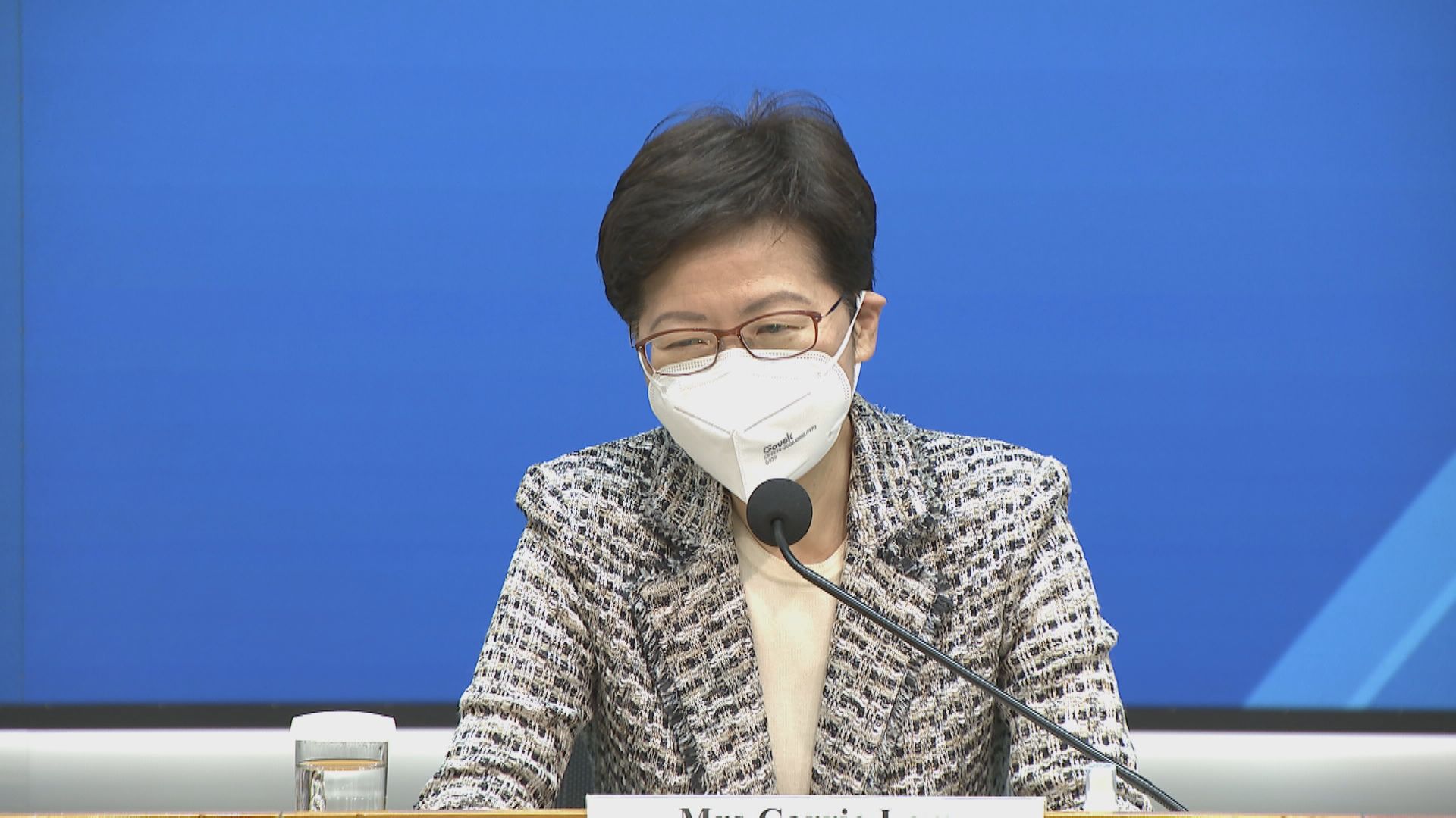 【發揮優勢】林鄭:恢復海外及內地通關應無分先後