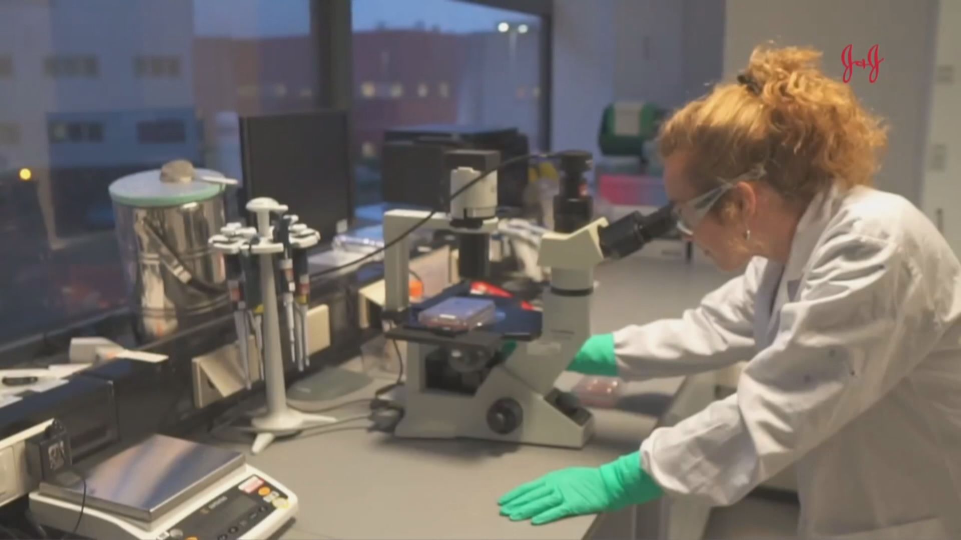 【疫情醫療】強生九月測試新冠肺炎疫苗 雅培可快速測