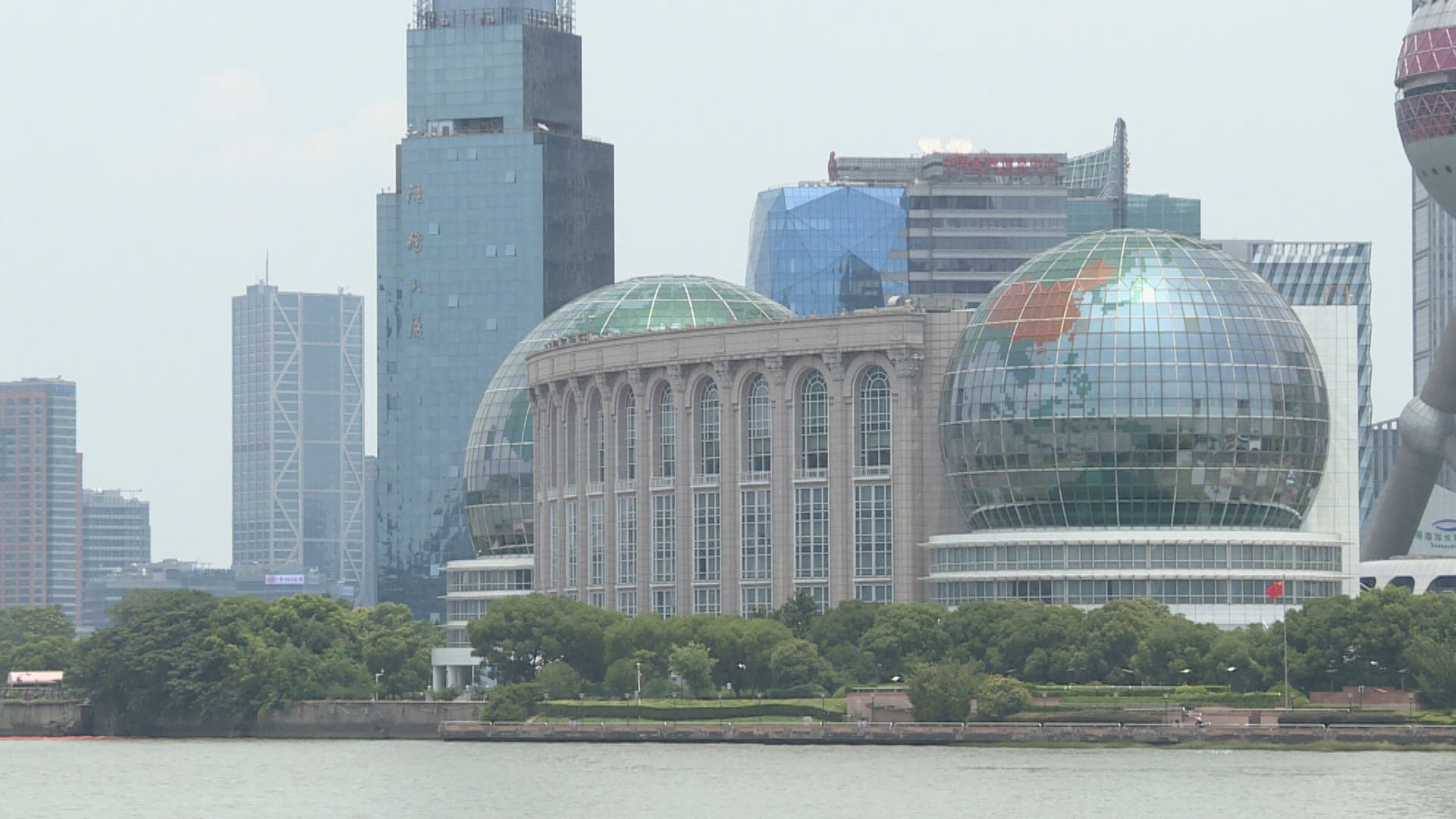 【因應疫情】上海市政府：當地銀行、證券等機構可提前復工