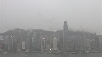 五一煙火表演如期晚上八時舉行 旅行社率先取消免客人難接受