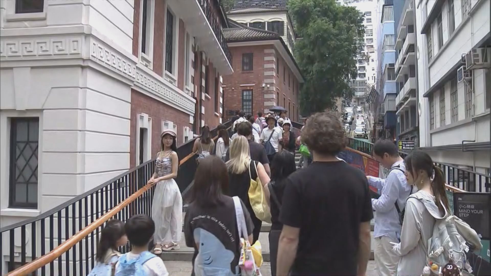 五一黃金周內地團到文化體育新景點「打卡」　旅監局：加強巡查強迫購物零容忍