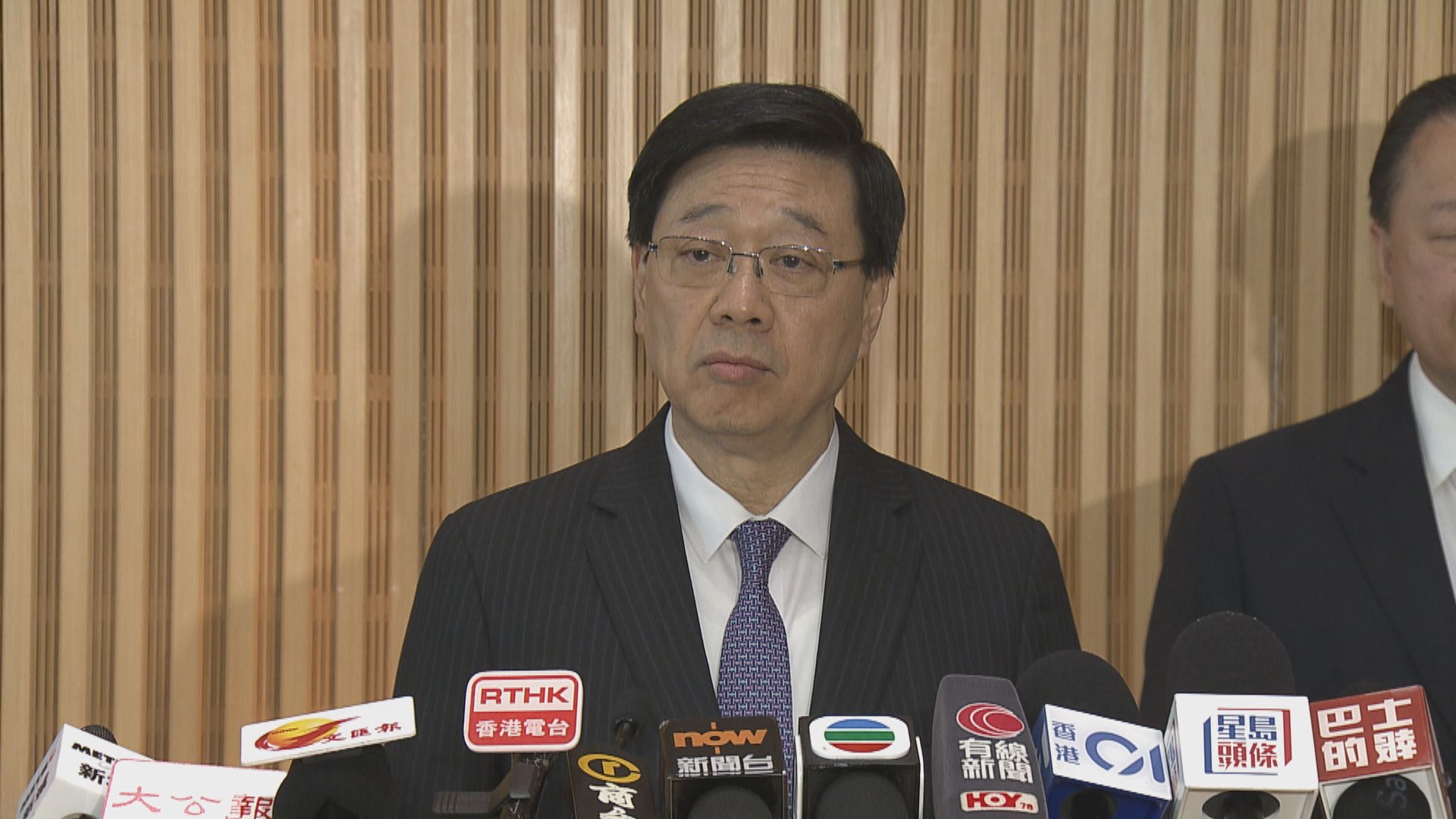 李家超就五年規劃諮詢高教界　另宣布下周一展開施政報告公眾諮詢