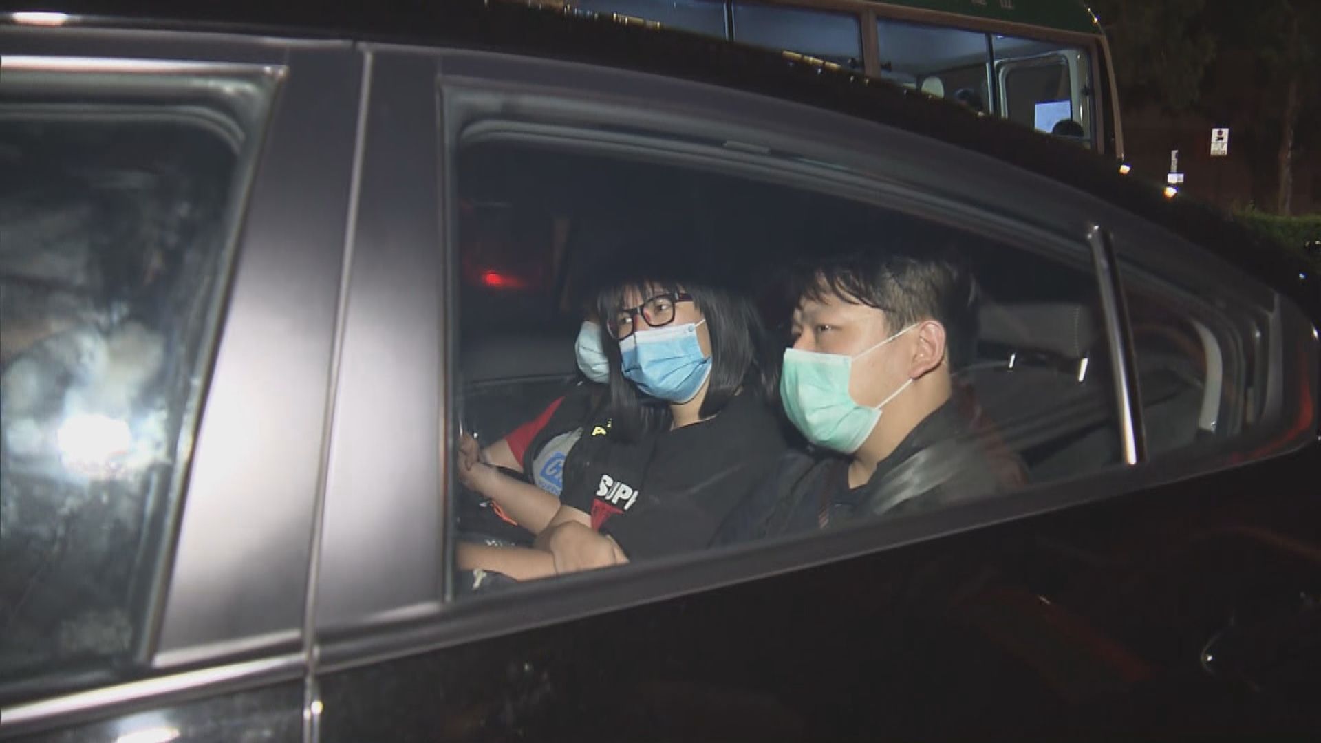 鄒幸彤涉宣傳六四集會被捕　夜晚被送往荃灣警署