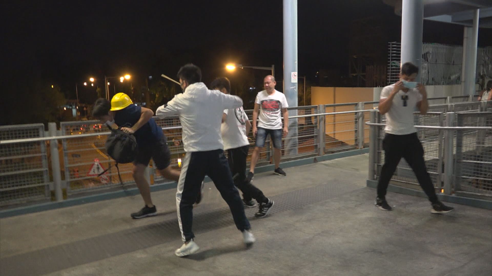 警拘一人涉參與721元朗暴動　據悉當天於站內穿黑衣