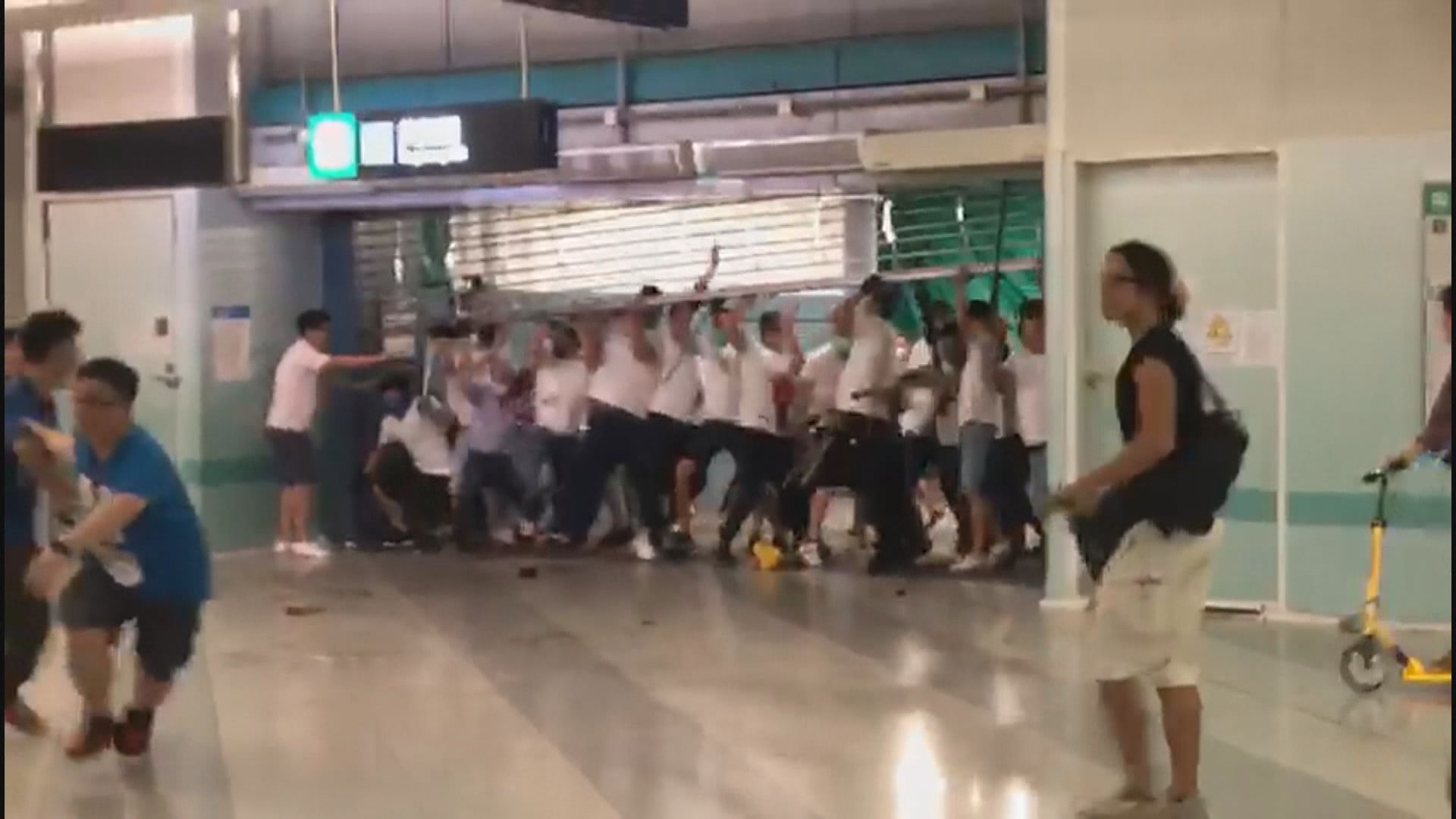 警方就721襲擊事件再拘捕一男子　消息指是白衣人