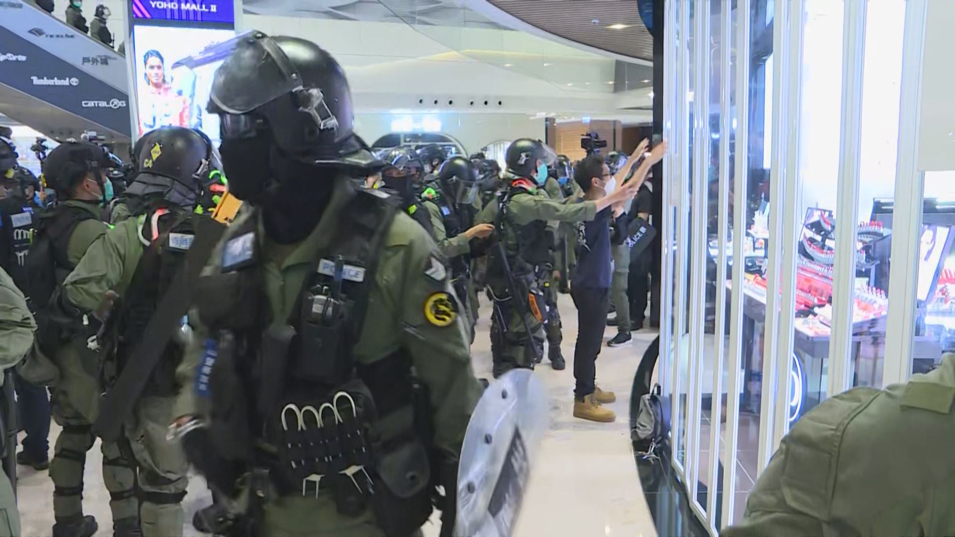 元朗721事件一周年　林卓廷辦記者會被指違限聚令